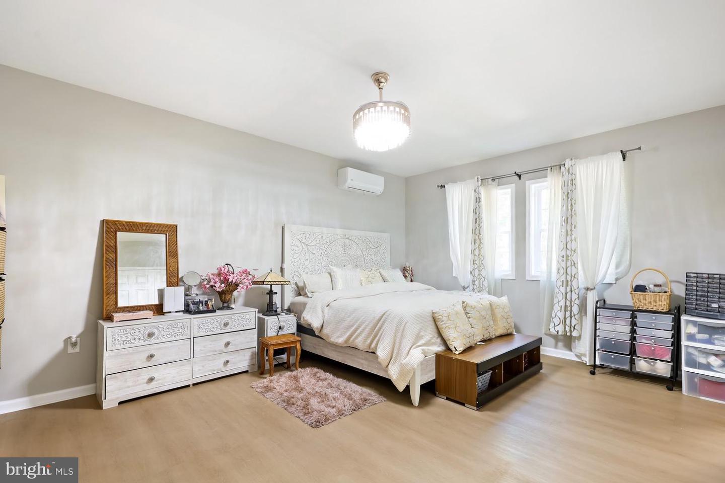 9463 ROGUES RD, MIDLAND, Virginia 22728, 3 Bedrooms Bedrooms, ,2 BathroomsBathrooms,Residential,For sale,9463 ROGUES RD,VAFQ2020704 MLS # VAFQ2020704