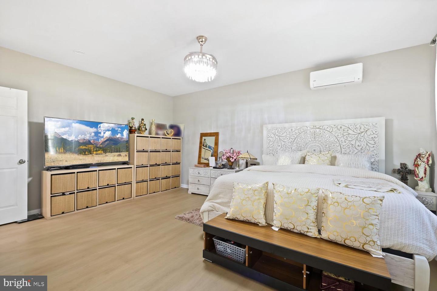 9463 ROGUES RD, MIDLAND, Virginia 22728, 3 Bedrooms Bedrooms, ,2 BathroomsBathrooms,Residential,For sale,9463 ROGUES RD,VAFQ2020704 MLS # VAFQ2020704