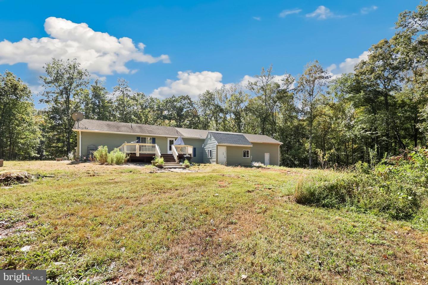 9463 ROGUES RD, MIDLAND, Virginia 22728, 3 Bedrooms Bedrooms, ,2 BathroomsBathrooms,Residential,For sale,9463 ROGUES RD,VAFQ2020704 MLS # VAFQ2020704