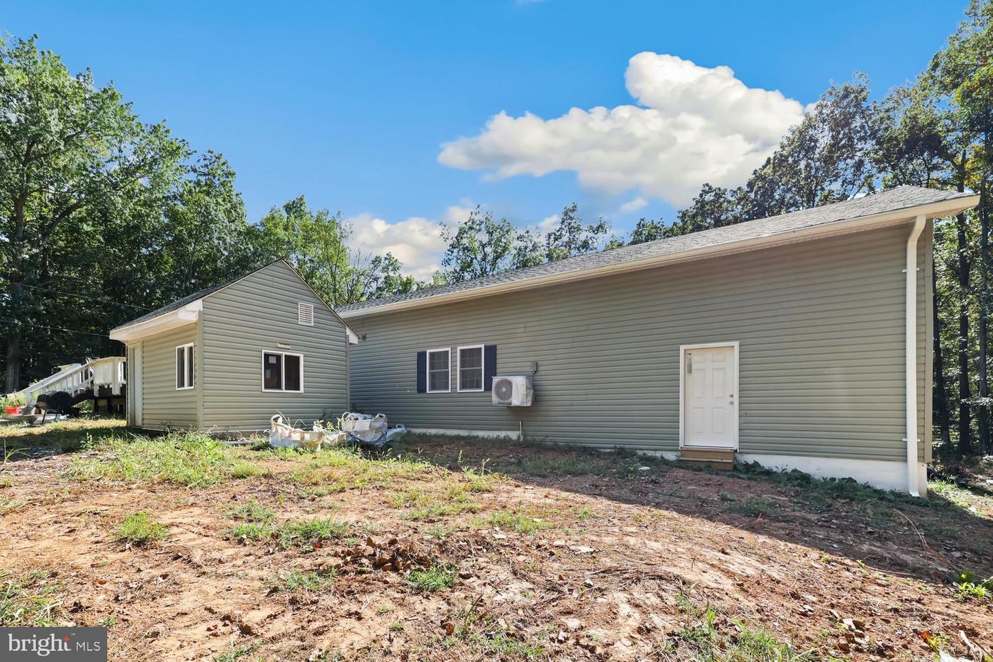 9463 ROGUES RD, MIDLAND, Virginia 22728, 3 Bedrooms Bedrooms, ,2 BathroomsBathrooms,Residential,For sale,9463 ROGUES RD,VAFQ2020704 MLS # VAFQ2020704