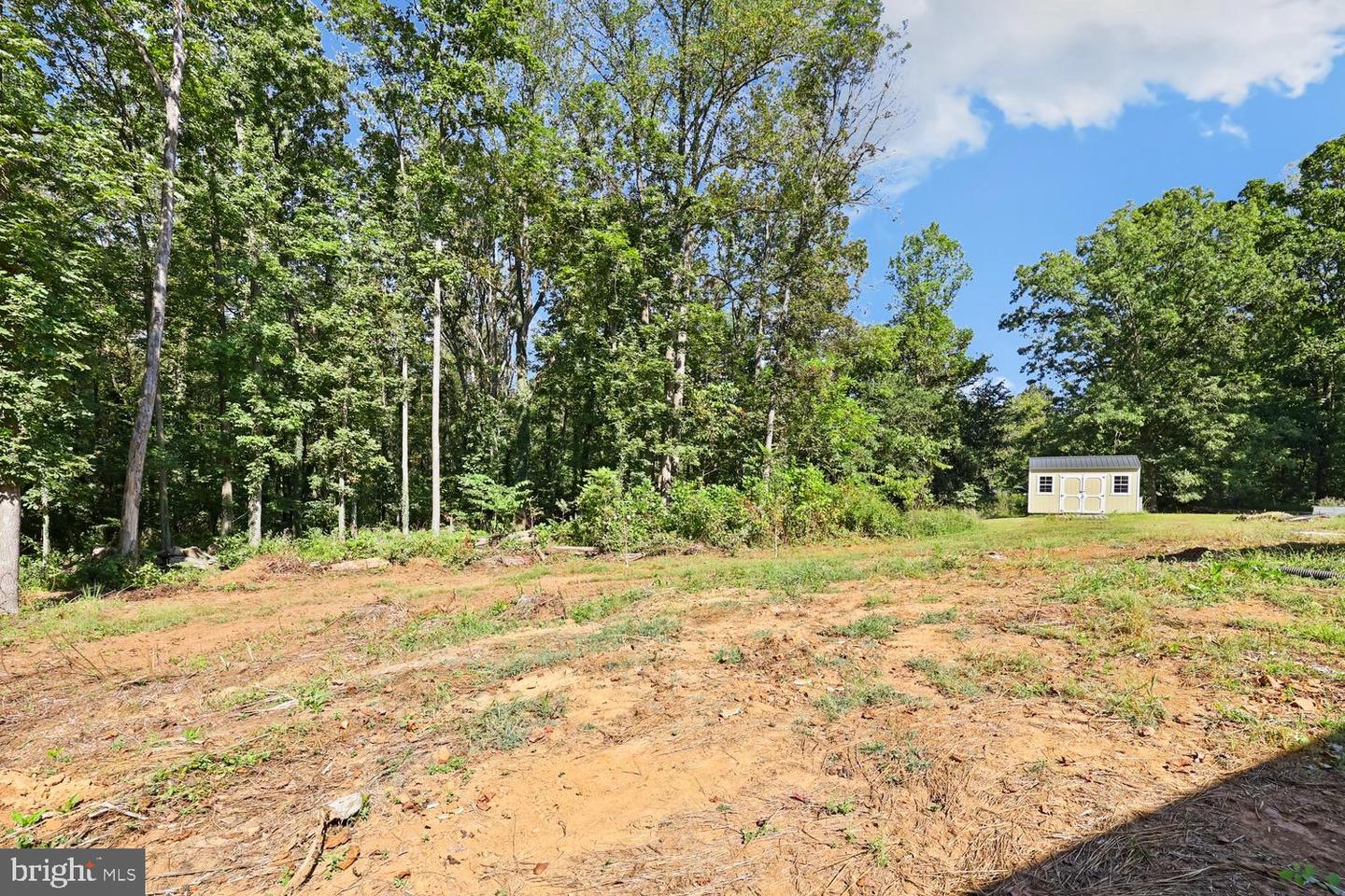 9463 ROGUES RD, MIDLAND, Virginia 22728, 3 Bedrooms Bedrooms, ,2 BathroomsBathrooms,Residential,For sale,9463 ROGUES RD,VAFQ2020704 MLS # VAFQ2020704