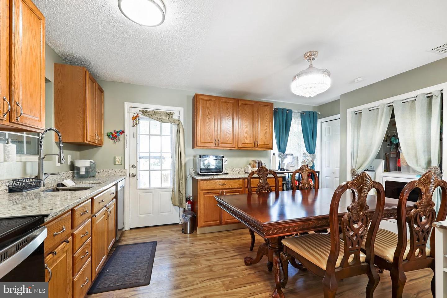 9463 ROGUES RD, MIDLAND, Virginia 22728, 3 Bedrooms Bedrooms, ,2 BathroomsBathrooms,Residential,For sale,9463 ROGUES RD,VAFQ2020704 MLS # VAFQ2020704