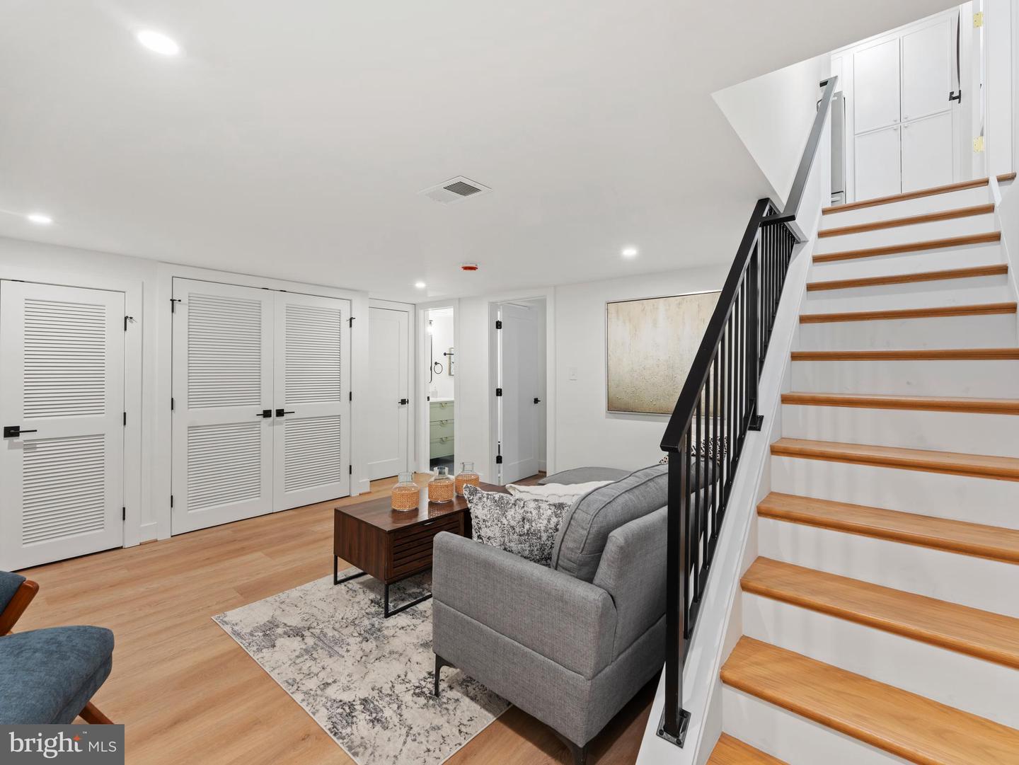 5021 24TH ST S, ARLINGTON, Virginia 22206, 5 Bedrooms Bedrooms, ,3 BathroomsBathrooms,Residential,For sale,5021 24TH ST S,VAAR2069230 MLS # VAAR2069230