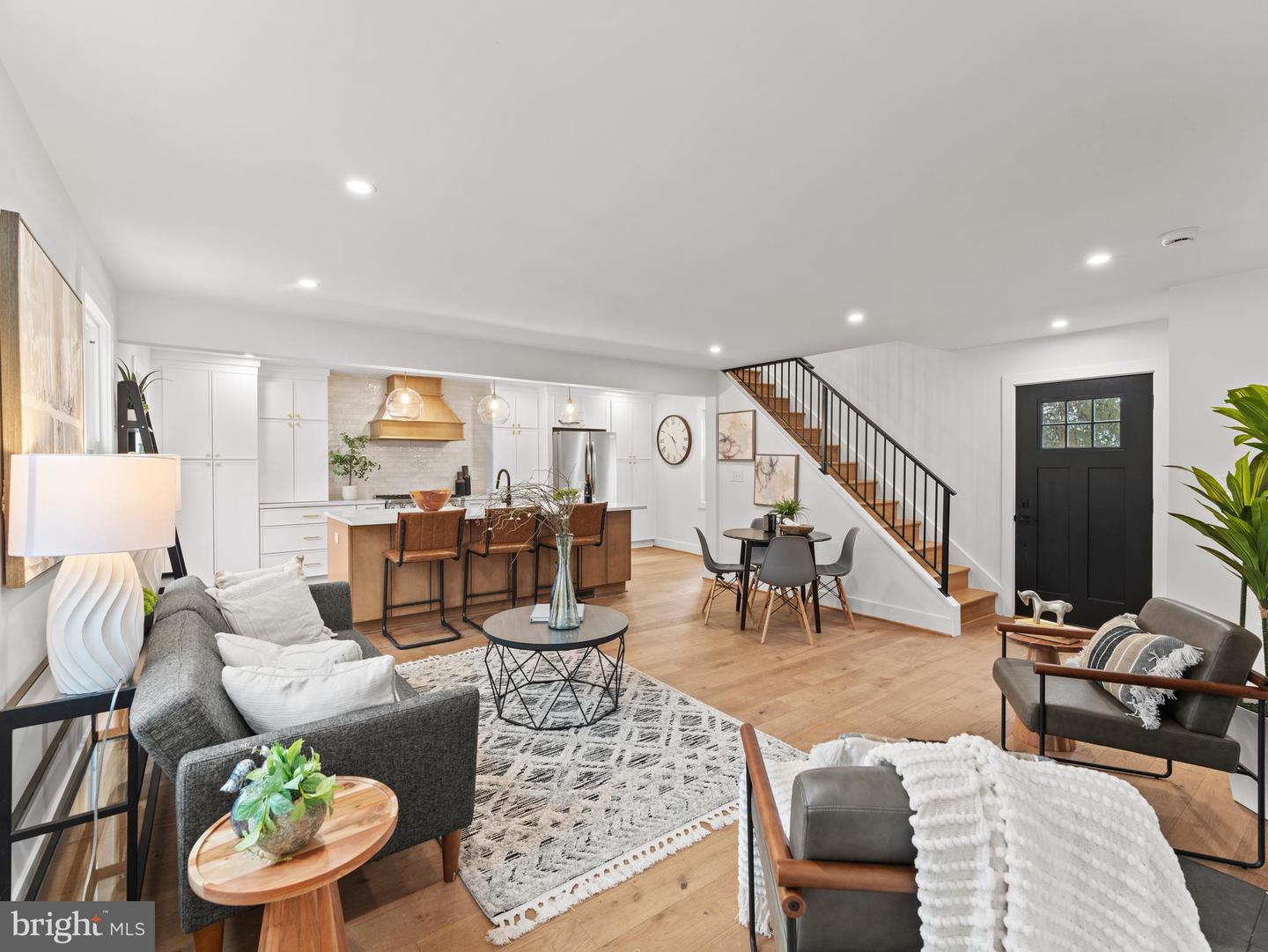 5021 24TH ST S, ARLINGTON, Virginia 22206, 5 Bedrooms Bedrooms, ,3 BathroomsBathrooms,Residential,For sale,5021 24TH ST S,VAAR2069230 MLS # VAAR2069230