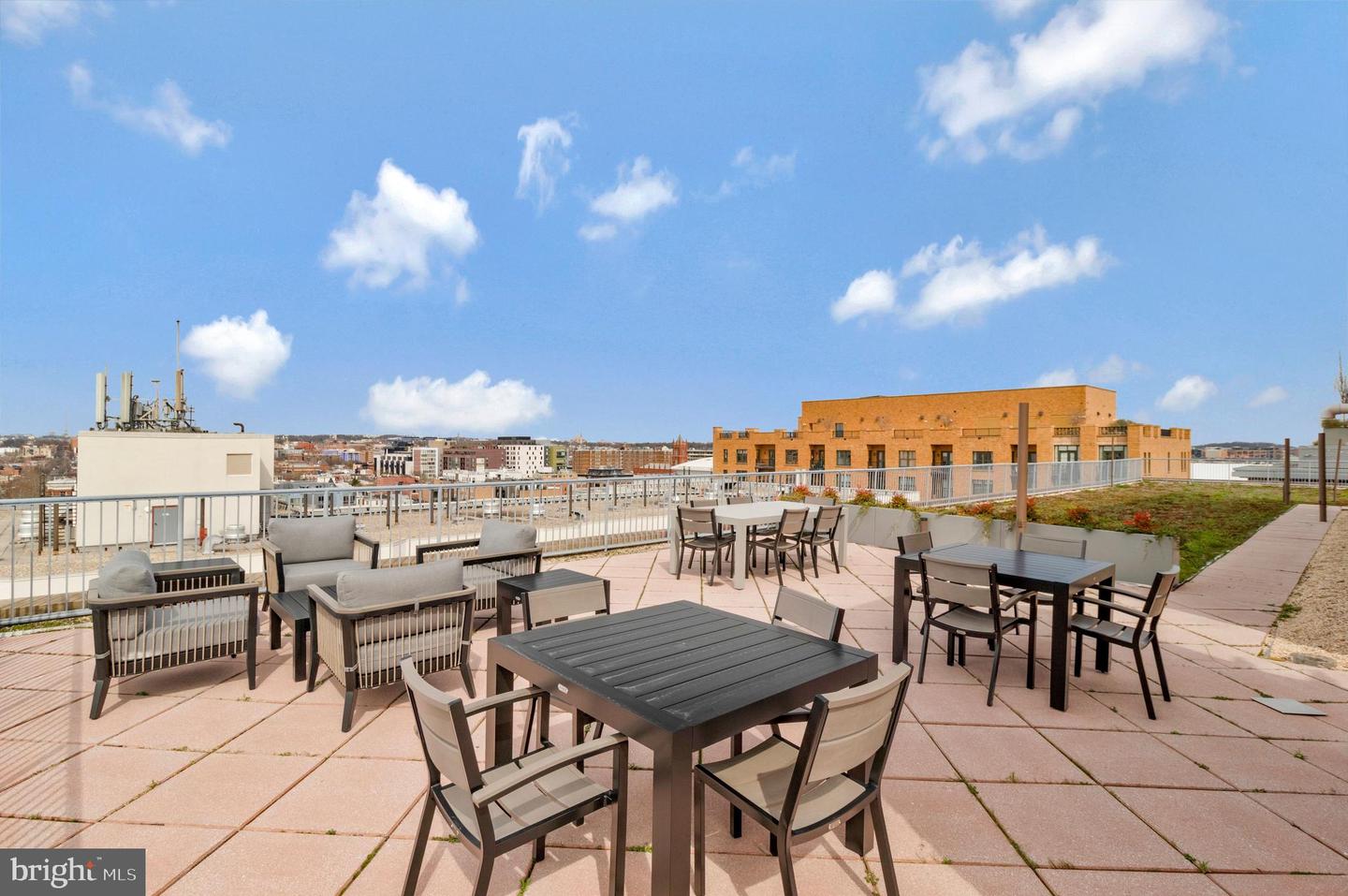 1117 10TH ST NW #405, WASHINGTON, District Of Columbia 20001, ,1 BathroomBathrooms,Residential,For sale,1117 10TH ST NW #405,DCDC2247532 MLS # DCDC2247532