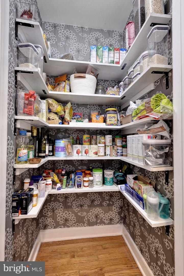 111 WINDSOR WAY, WILLIAMSBURG, Virginia 23188, 3 Bedrooms Bedrooms, ,2 BathroomsBathrooms,Residential,For sale,111 WINDSOR WAY,VAJC2000598 MLS # VAJC2000598