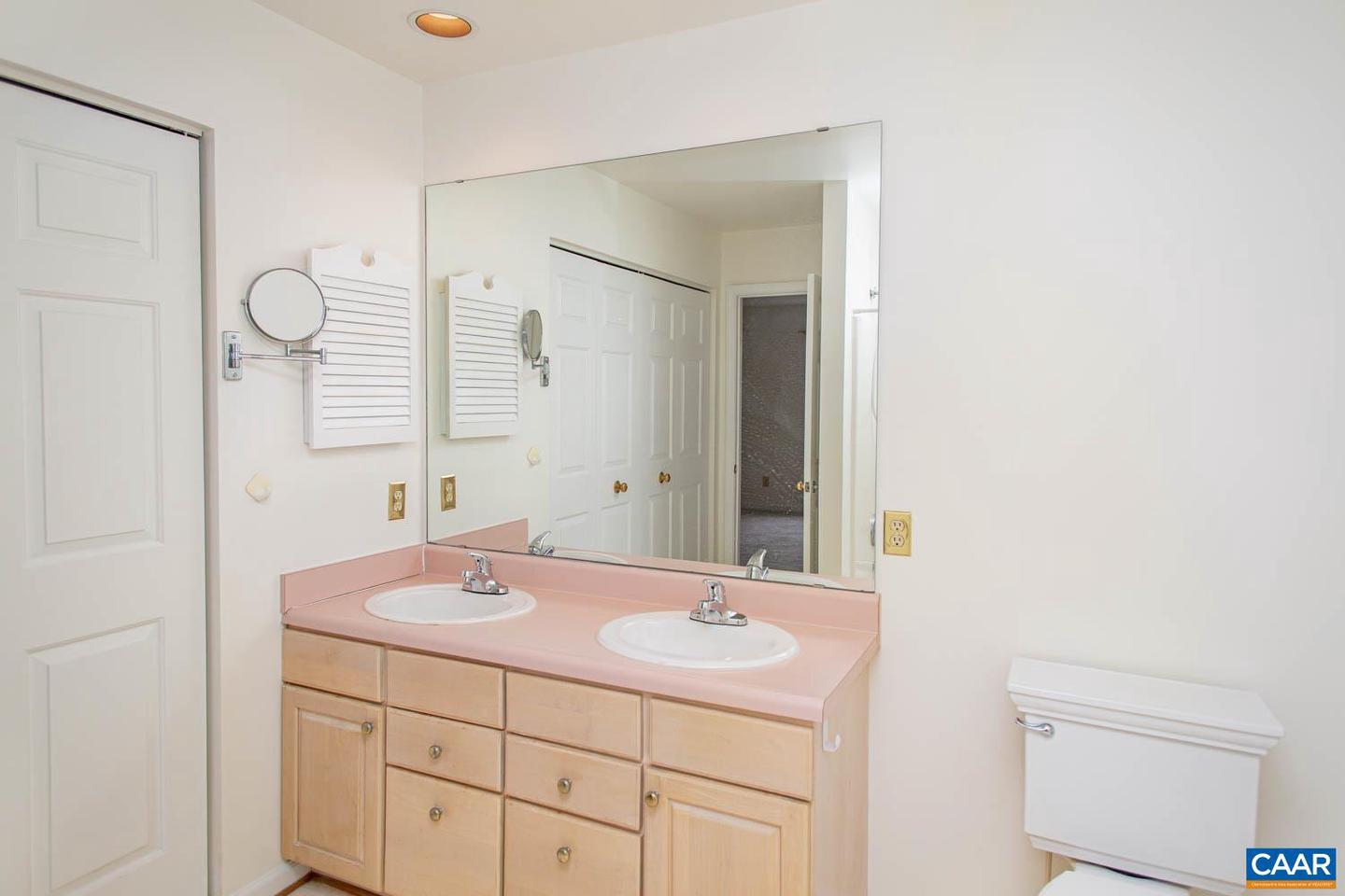 1386 ALLISTER GRN, CHARLOTTESVILLE, Virginia 22901, 3 Bedrooms Bedrooms, ,3 BathroomsBathrooms,Residential,For sale,1386 ALLISTER GRN,673656 MLS # 673656