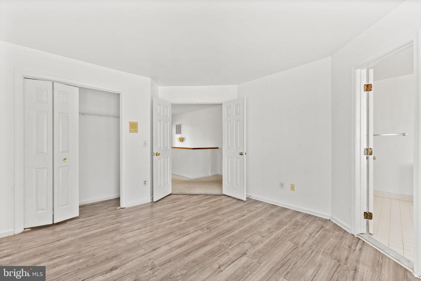 47672 PENNRUN WAY, STERLING, Virginia 20165, 4 Bedrooms Bedrooms, 10 Rooms Rooms,5 BathroomsBathrooms,Residential,For sale,47672 PENNRUN WAY,VALO2116736 MLS # VALO2116736