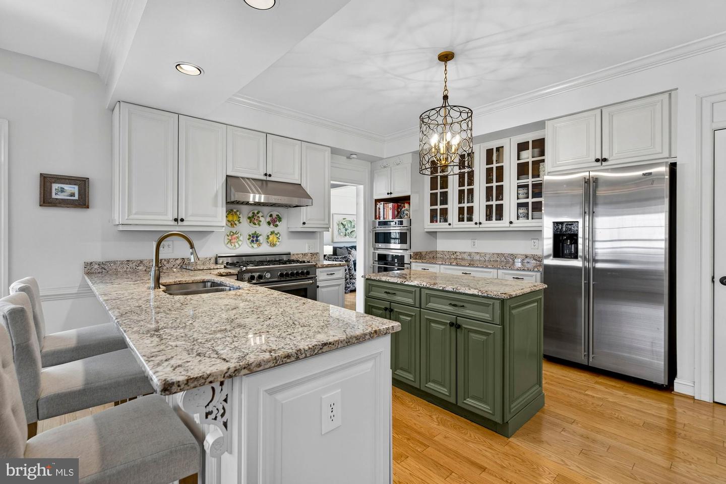 11732 SADDLE CRESCENT CIR, OAKTON, Virginia 22124, 5 Bedrooms Bedrooms, ,4 BathroomsBathrooms,Residential,For sale,11732 SADDLE CRESCENT CIR,VAFX2292828 MLS # VAFX2292828