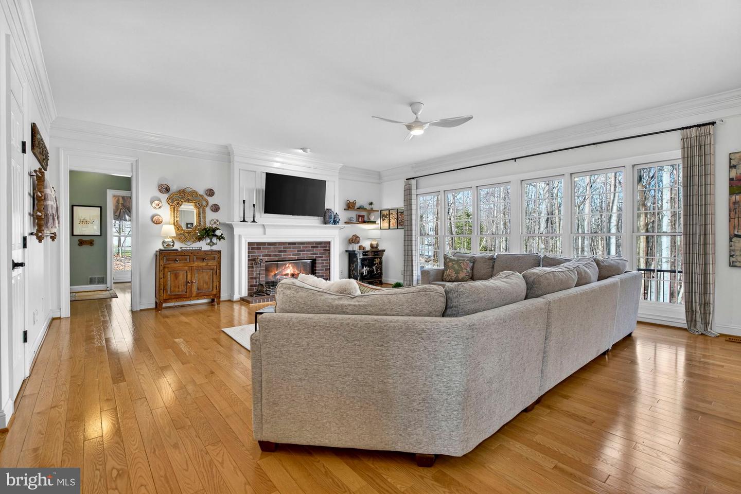 11732 SADDLE CRESCENT CIR, OAKTON, Virginia 22124, 5 Bedrooms Bedrooms, ,4 BathroomsBathrooms,Residential,For sale,11732 SADDLE CRESCENT CIR,VAFX2292828 MLS # VAFX2292828