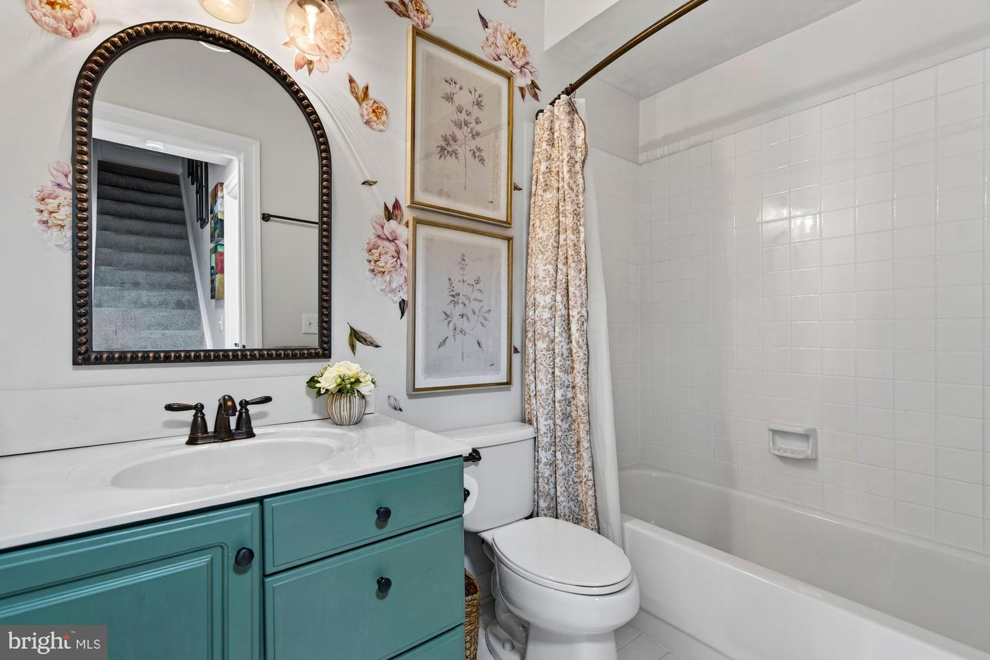 11732 SADDLE CRESCENT CIR, OAKTON, Virginia 22124, 5 Bedrooms Bedrooms, ,4 BathroomsBathrooms,Residential,For sale,11732 SADDLE CRESCENT CIR,VAFX2292828 MLS # VAFX2292828