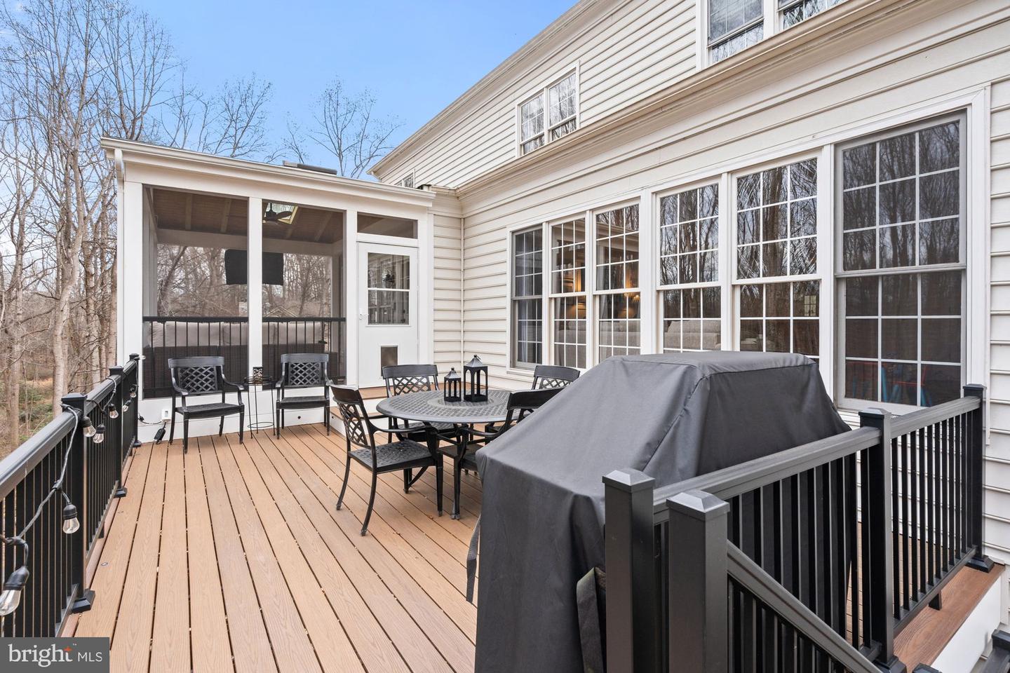 11732 SADDLE CRESCENT CIR, OAKTON, Virginia 22124, 5 Bedrooms Bedrooms, ,4 BathroomsBathrooms,Residential,For sale,11732 SADDLE CRESCENT CIR,VAFX2292828 MLS # VAFX2292828