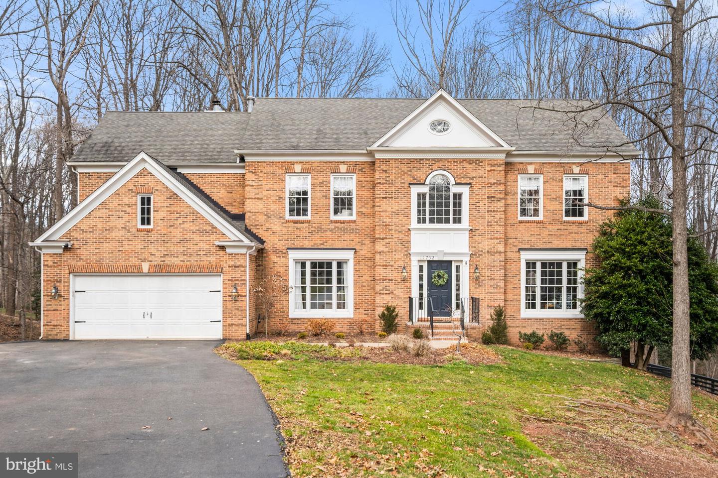 11732 SADDLE CRESCENT CIR, OAKTON, Virginia 22124, 5 Bedrooms Bedrooms, ,4 BathroomsBathrooms,Residential,For sale,11732 SADDLE CRESCENT CIR,VAFX2292828 MLS # VAFX2292828