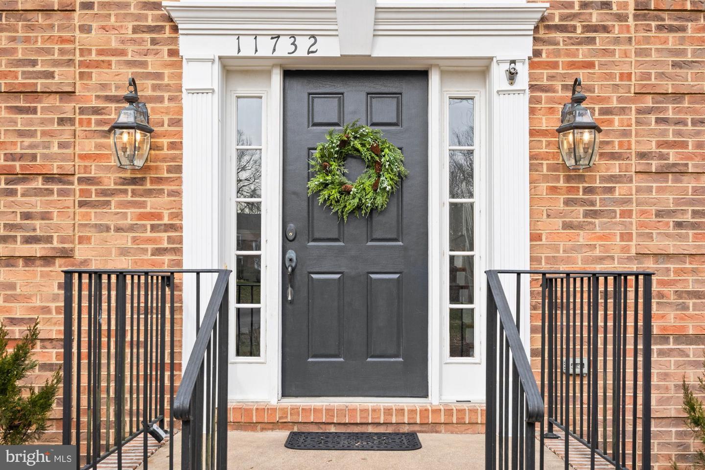 11732 SADDLE CRESCENT CIR, OAKTON, Virginia 22124, 5 Bedrooms Bedrooms, ,4 BathroomsBathrooms,Residential,For sale,11732 SADDLE CRESCENT CIR,VAFX2292828 MLS # VAFX2292828