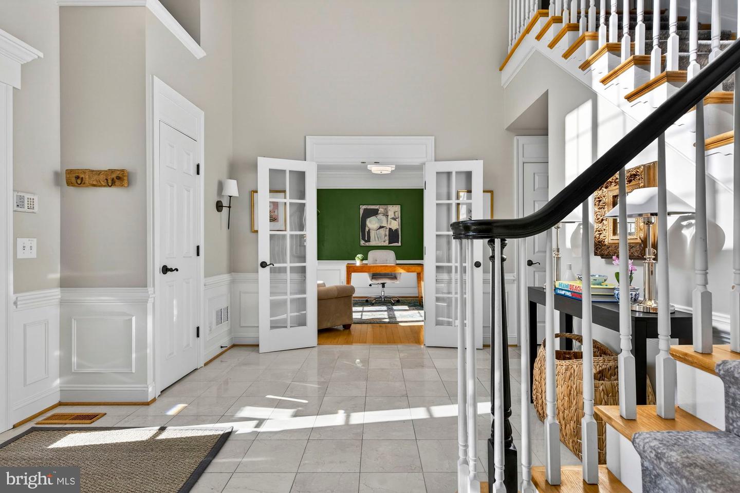 11732 SADDLE CRESCENT CIR, OAKTON, Virginia 22124, 5 Bedrooms Bedrooms, ,4 BathroomsBathrooms,Residential,For sale,11732 SADDLE CRESCENT CIR,VAFX2292828 MLS # VAFX2292828