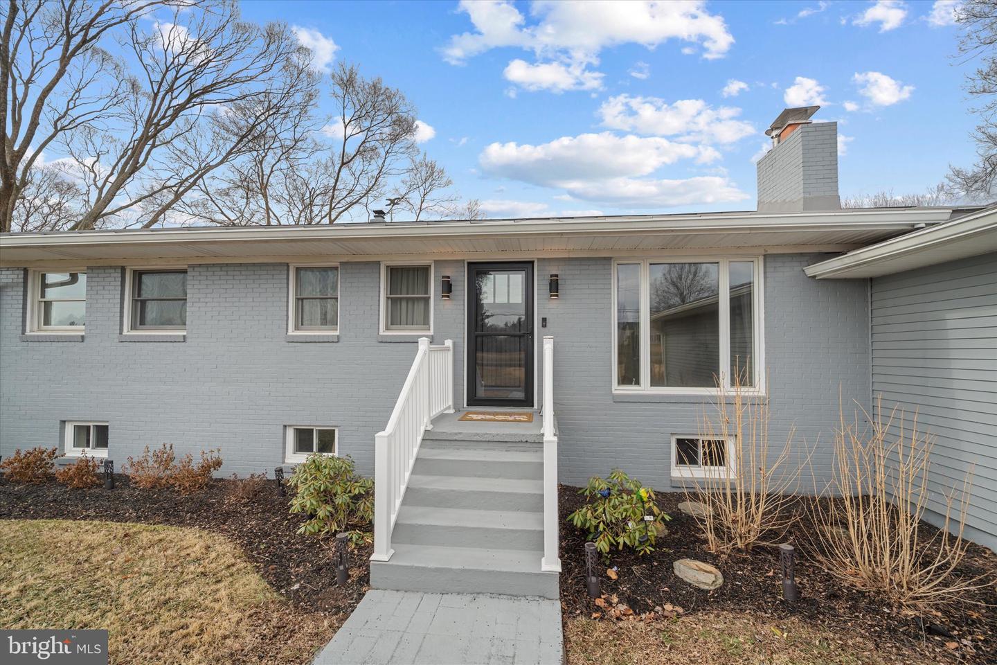 8746 MEETZE RD, WARRENTON, Virginia 20187, 3 Bedrooms Bedrooms, 5 Rooms Rooms,2 BathroomsBathrooms,Residential,For sale,8746 MEETZE RD,VAFQ2020728 MLS # VAFQ2020728