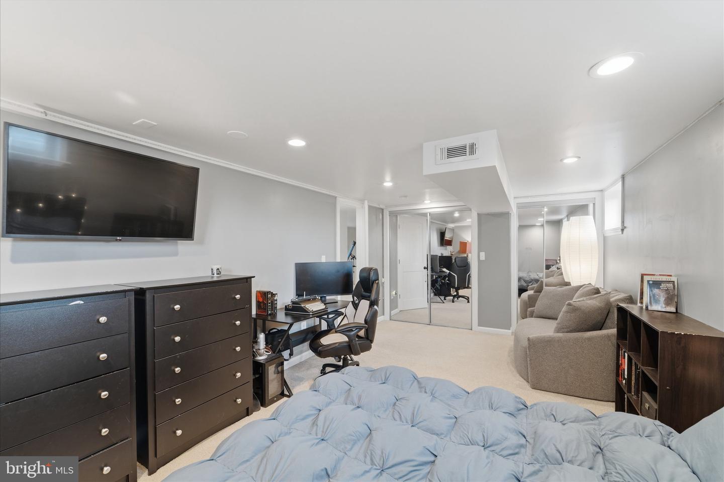 8746 MEETZE RD, WARRENTON, Virginia 20187, 3 Bedrooms Bedrooms, 5 Rooms Rooms,2 BathroomsBathrooms,Residential,For sale,8746 MEETZE RD,VAFQ2020728 MLS # VAFQ2020728