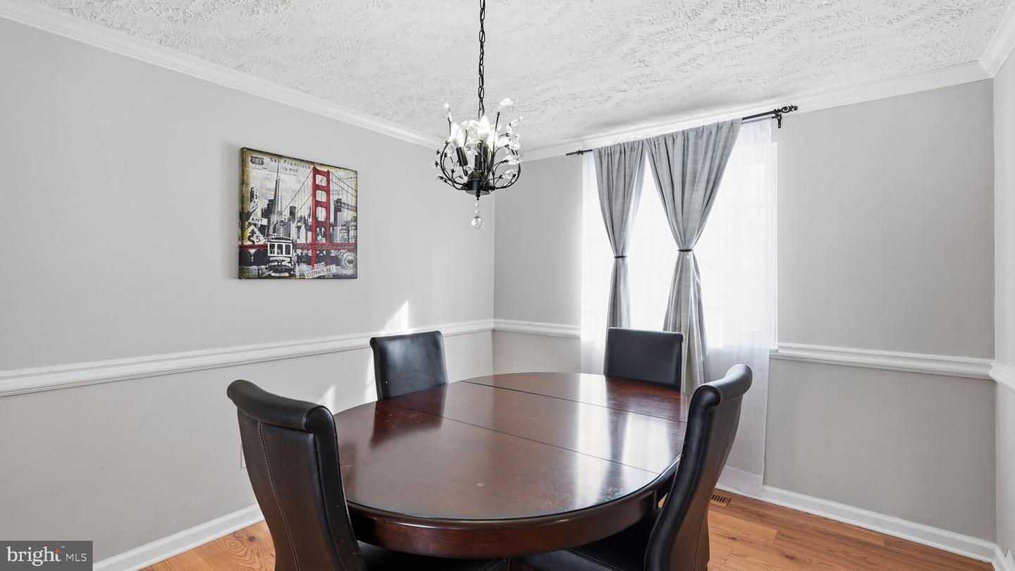 16041 MACEDONIA DR, WOODBRIDGE, Virginia 22191, 4 Bedrooms Bedrooms, ,2 BathroomsBathrooms,Residential,For sale,16041 MACEDONIA DR,VAPW2113296 MLS # VAPW2113296