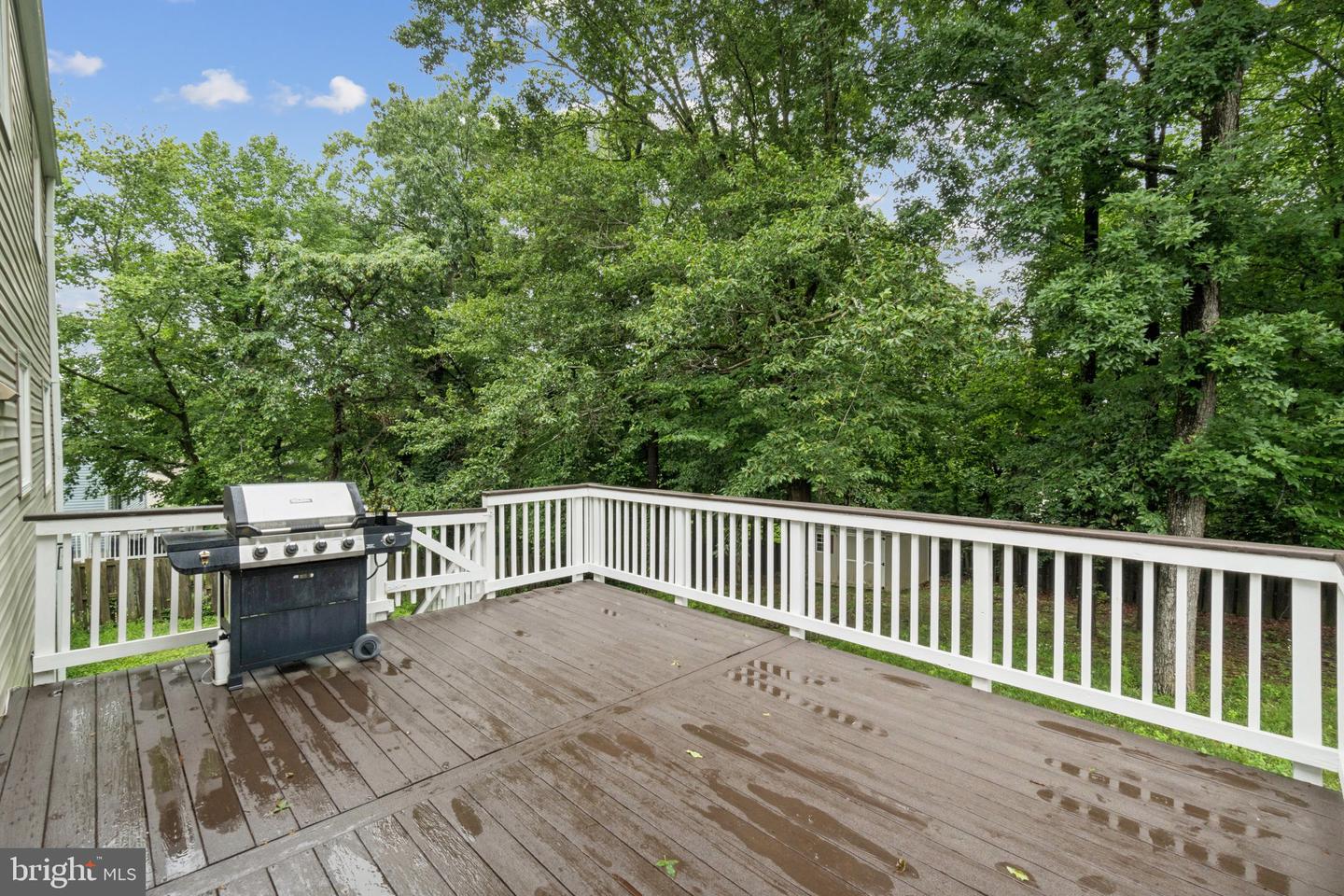 16041 MACEDONIA DR, WOODBRIDGE, Virginia 22191, 4 Bedrooms Bedrooms, ,2 BathroomsBathrooms,Residential,For sale,16041 MACEDONIA DR,VAPW2113296 MLS # VAPW2113296