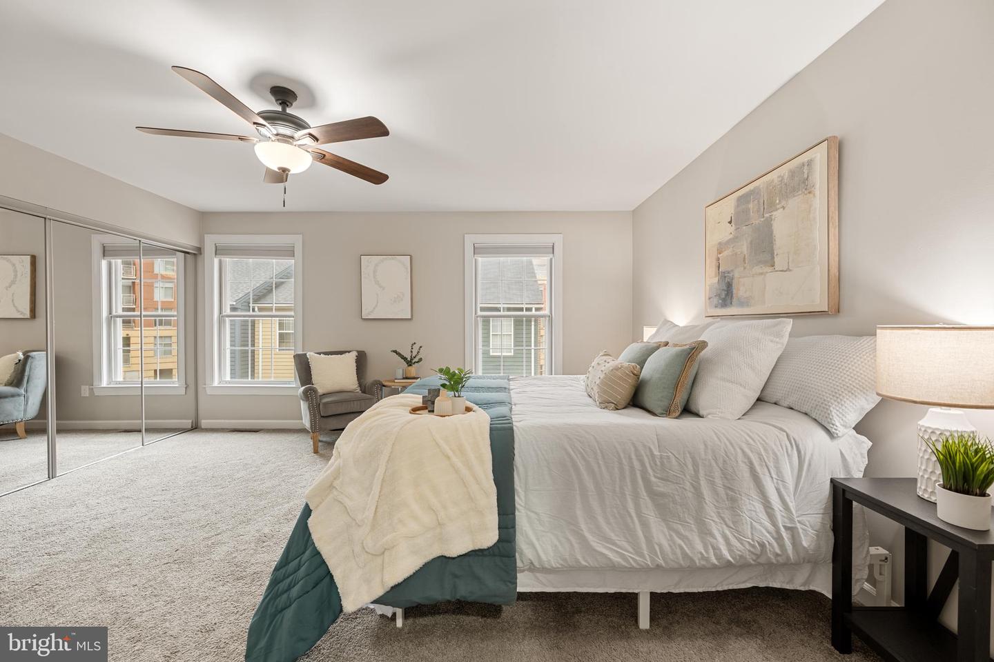 1217 MADISON ST, ALEXANDRIA, Virginia 22314, 2 Bedrooms Bedrooms, ,2 BathroomsBathrooms,Residential,For sale,1217 MADISON ST,VAAX2054514 MLS # VAAX2054514