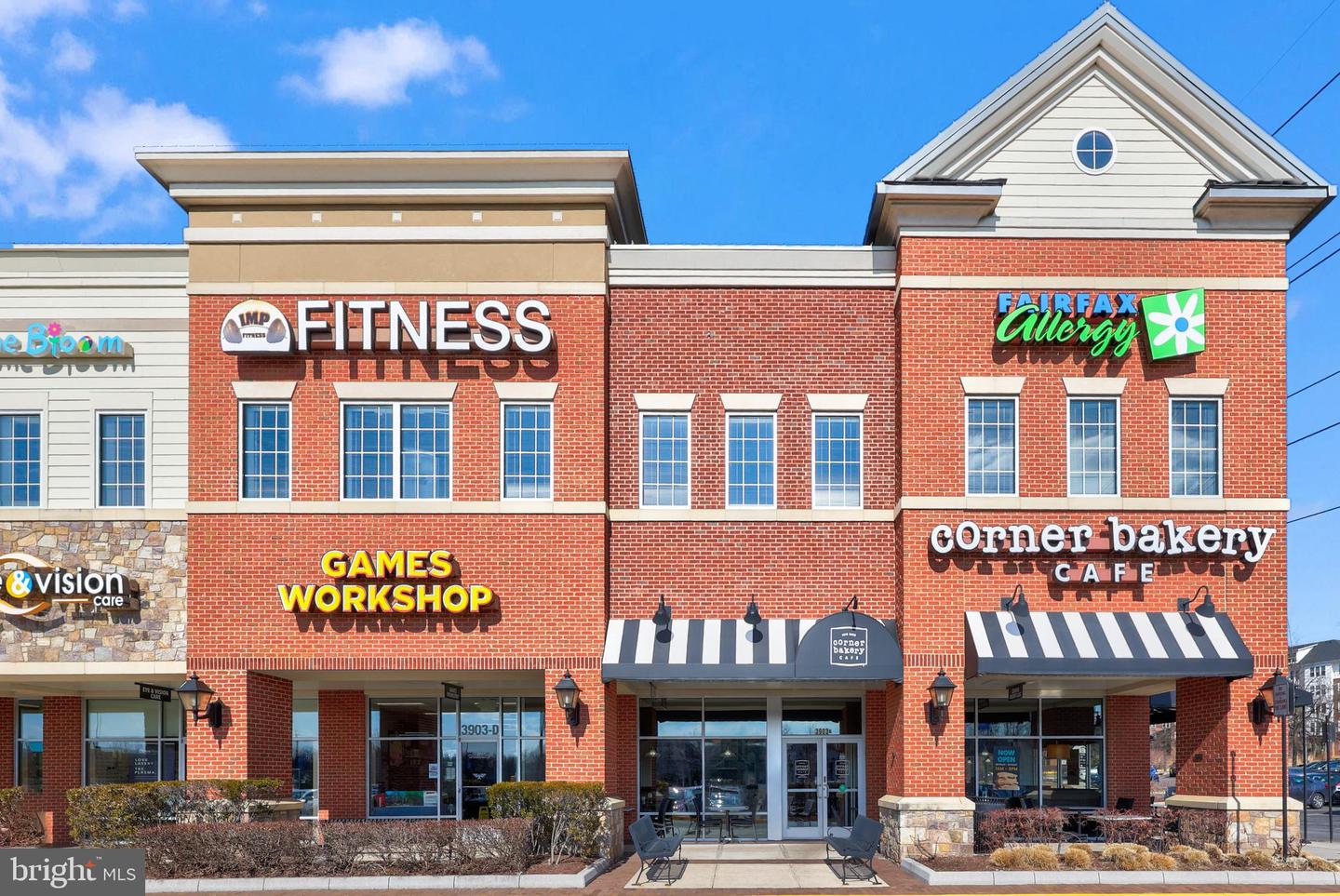 12367 AZURE LN #40, FAIRFAX, Virginia 22033, 3 Bedrooms Bedrooms, ,2 BathroomsBathrooms,Residential,For sale,12367 AZURE LN #40,VAFX2292884 MLS # VAFX2292884