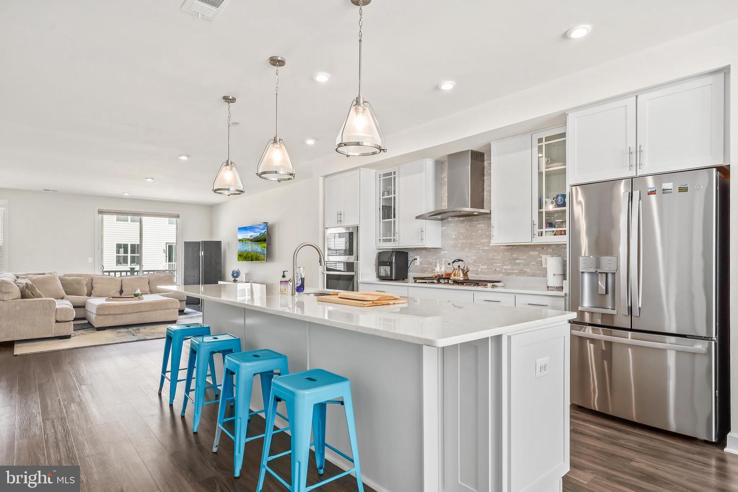 12367 AZURE LN #40, FAIRFAX, Virginia 22033, 3 Bedrooms Bedrooms, ,2 BathroomsBathrooms,Residential,For sale,12367 AZURE LN #40,VAFX2292884 MLS # VAFX2292884