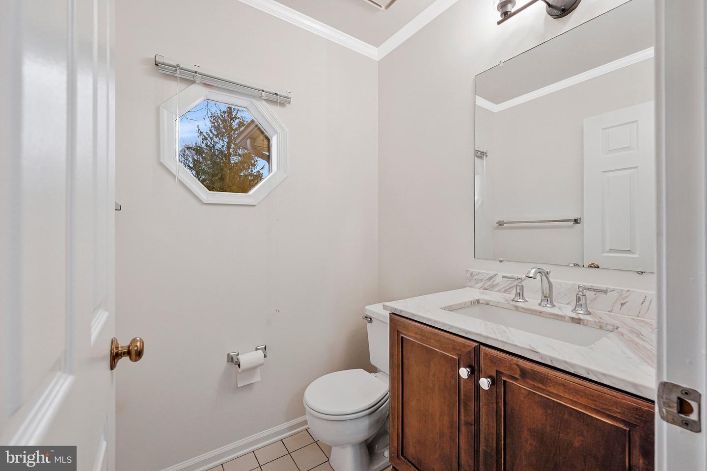 13141 LADYBANK LN, HERNDON, Virginia 20171, 3 Bedrooms Bedrooms, ,3 BathroomsBathrooms,Residential,For sale,13141 LADYBANK LN,VAFX2292890 MLS # VAFX2292890