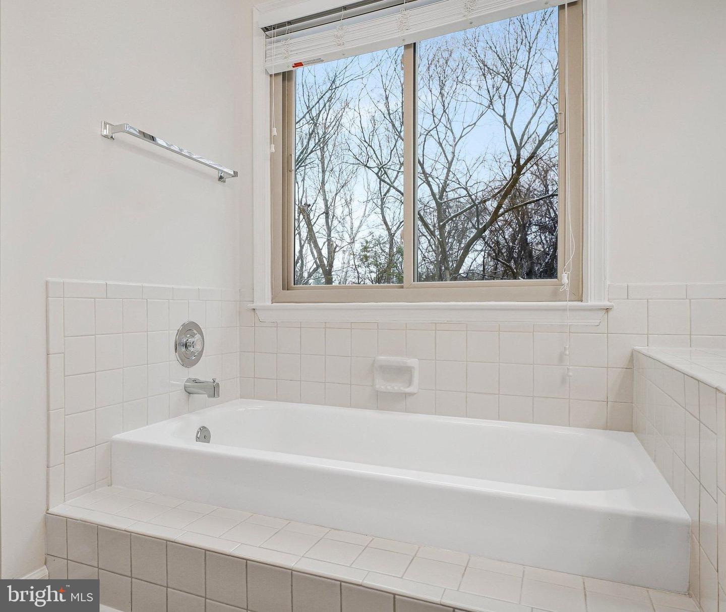 13141 LADYBANK LN, HERNDON, Virginia 20171, 3 Bedrooms Bedrooms, ,3 BathroomsBathrooms,Residential,For sale,13141 LADYBANK LN,VAFX2292890 MLS # VAFX2292890