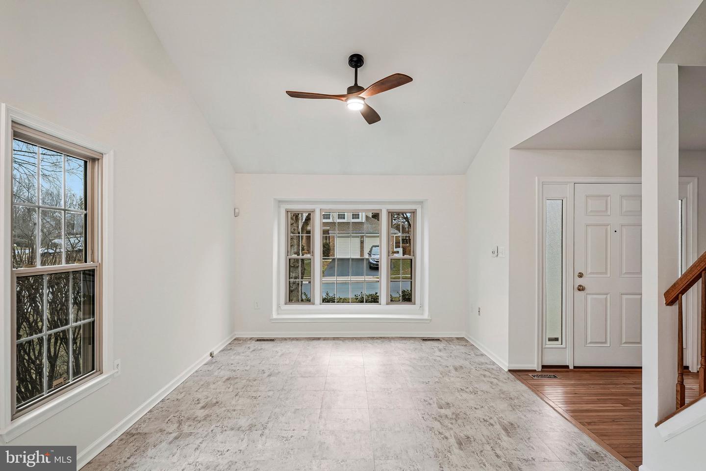 13141 LADYBANK LN, HERNDON, Virginia 20171, 3 Bedrooms Bedrooms, ,3 BathroomsBathrooms,Residential,For sale,13141 LADYBANK LN,VAFX2292890 MLS # VAFX2292890