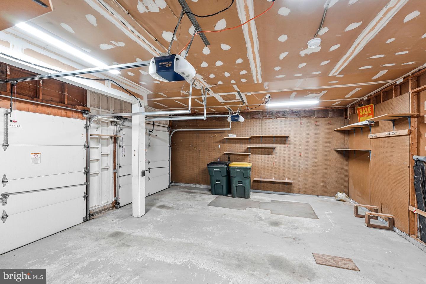 13141 LADYBANK LN, HERNDON, Virginia 20171, 3 Bedrooms Bedrooms, ,3 BathroomsBathrooms,Residential,For sale,13141 LADYBANK LN,VAFX2292890 MLS # VAFX2292890