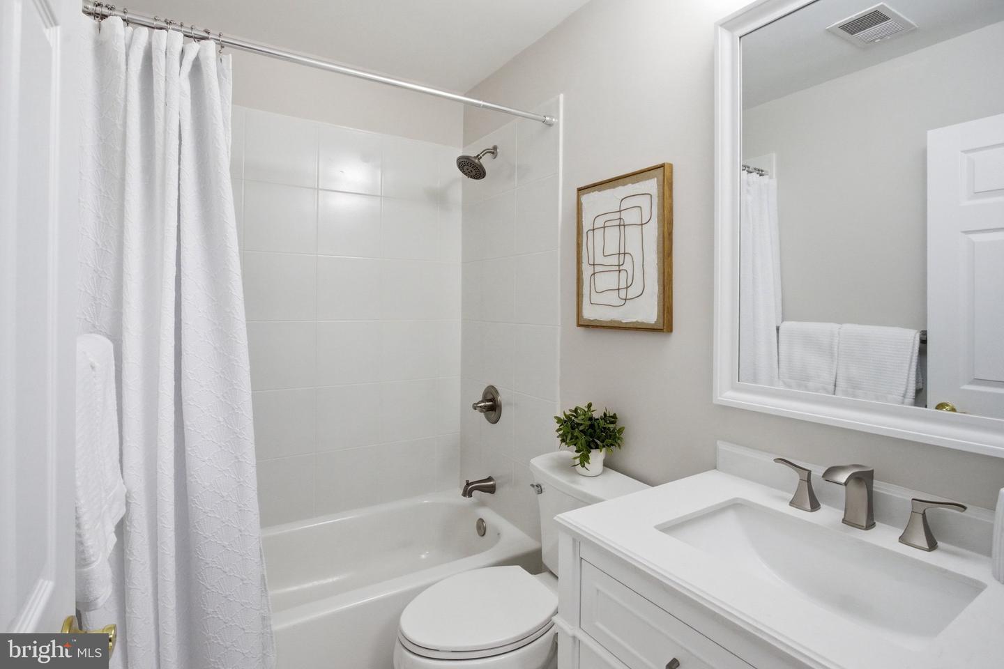 15596 AVOCET LOOP, WOODBRIDGE, Virginia 22191, 3 Bedrooms Bedrooms, ,3 BathroomsBathrooms,Residential,For sale,15596 AVOCET LOOP,VAPW2113318 MLS # VAPW2113318