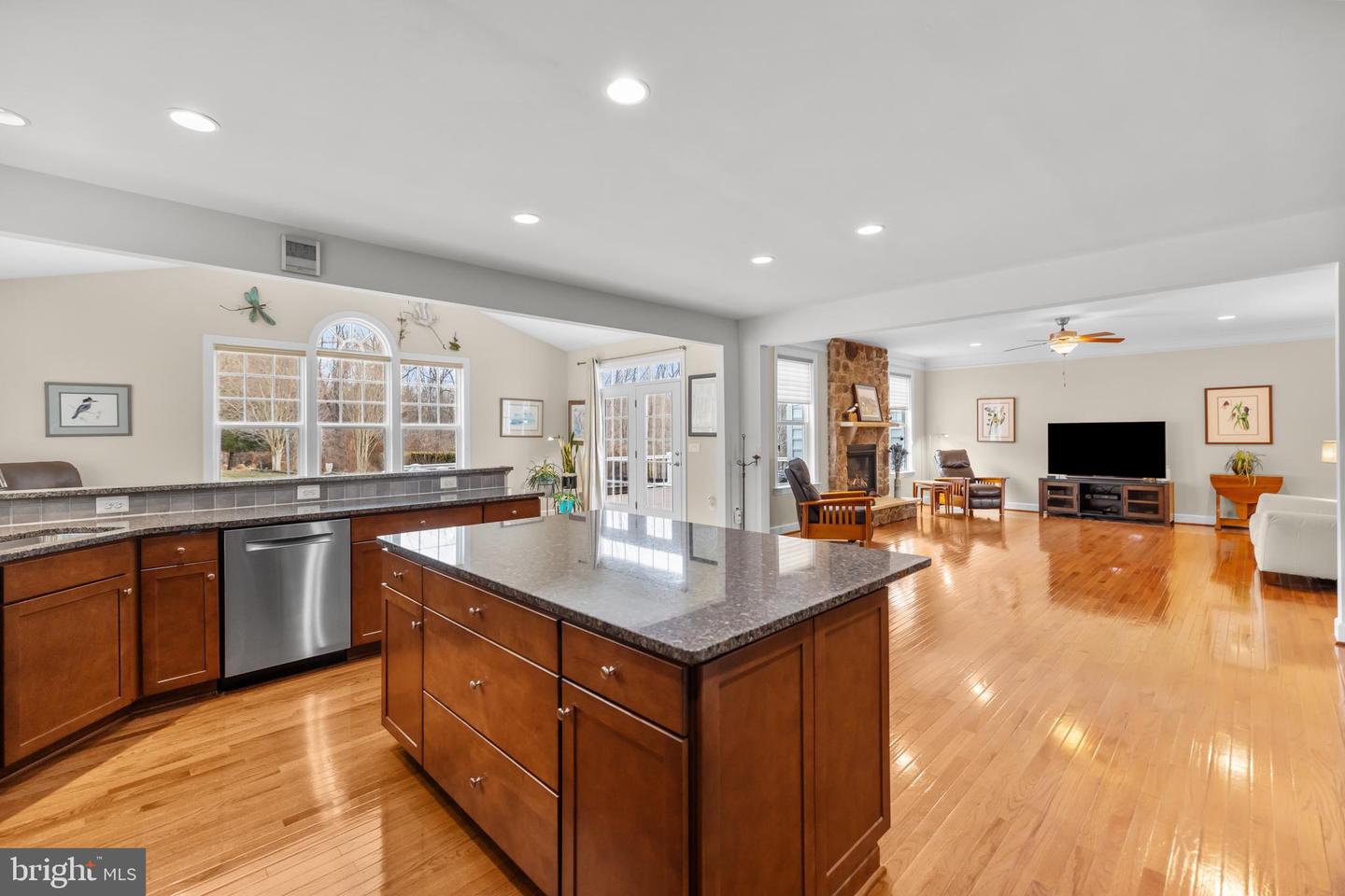 41712 WAKEHURST PL, LEESBURG, Virginia 20176, 6 Bedrooms Bedrooms, ,4 BathroomsBathrooms,Residential,For sale,41712 WAKEHURST PL,VALO2116794 MLS # VALO2116794