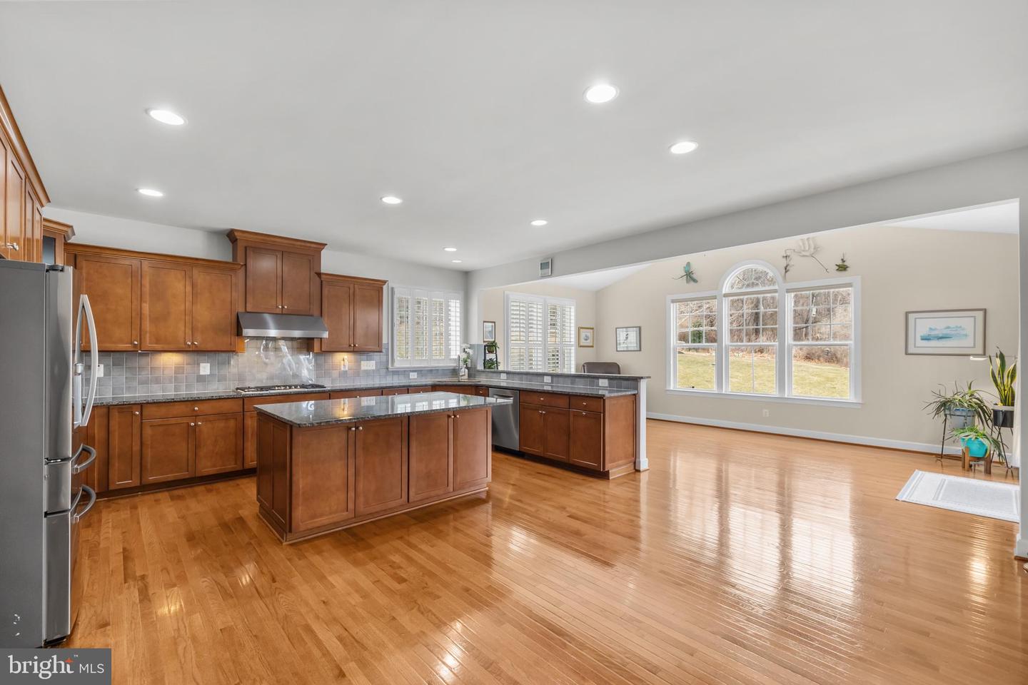 41712 WAKEHURST PL, LEESBURG, Virginia 20176, 6 Bedrooms Bedrooms, ,4 BathroomsBathrooms,Residential,For sale,41712 WAKEHURST PL,VALO2116794 MLS # VALO2116794