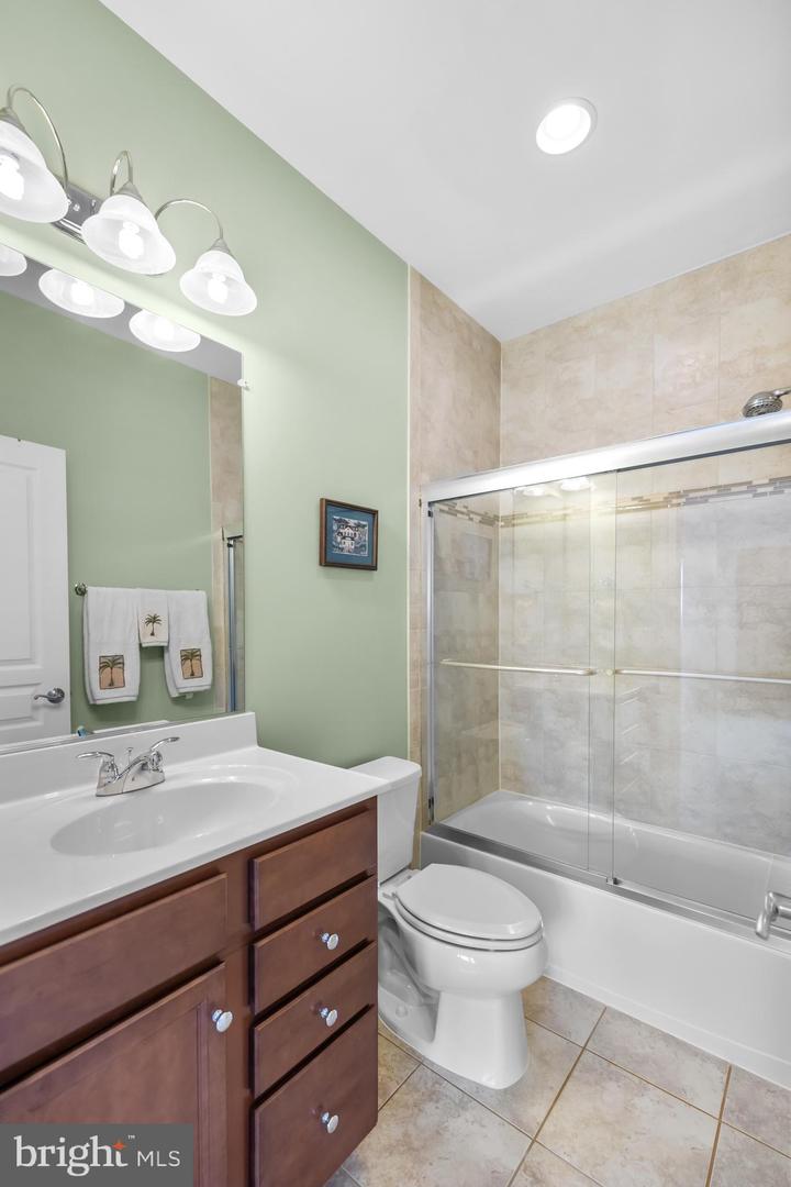 41712 WAKEHURST PL, LEESBURG, Virginia 20176, 6 Bedrooms Bedrooms, ,4 BathroomsBathrooms,Residential,For sale,41712 WAKEHURST PL,VALO2116794 MLS # VALO2116794