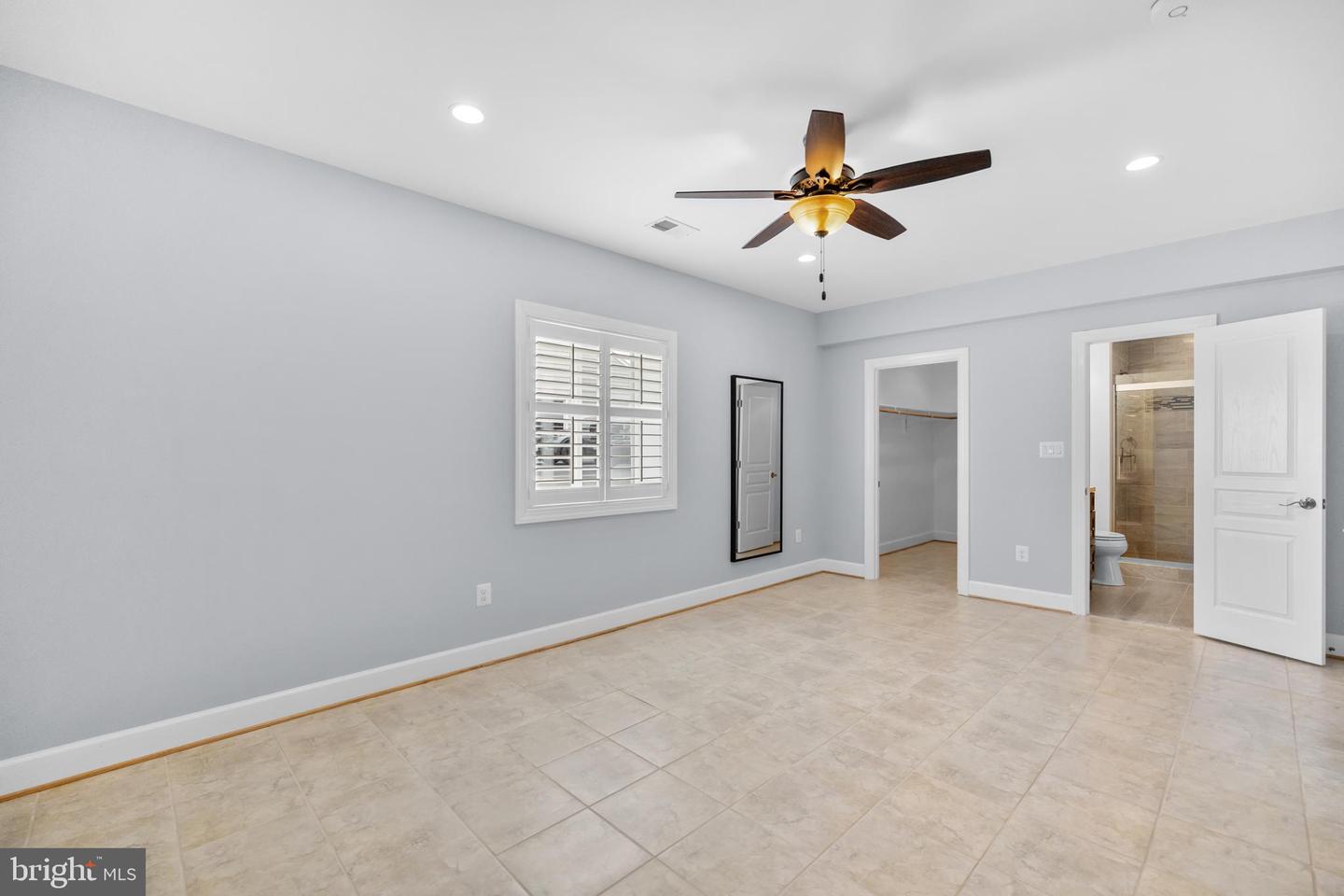 41712 WAKEHURST PL, LEESBURG, Virginia 20176, 6 Bedrooms Bedrooms, ,4 BathroomsBathrooms,Residential,For sale,41712 WAKEHURST PL,VALO2116794 MLS # VALO2116794