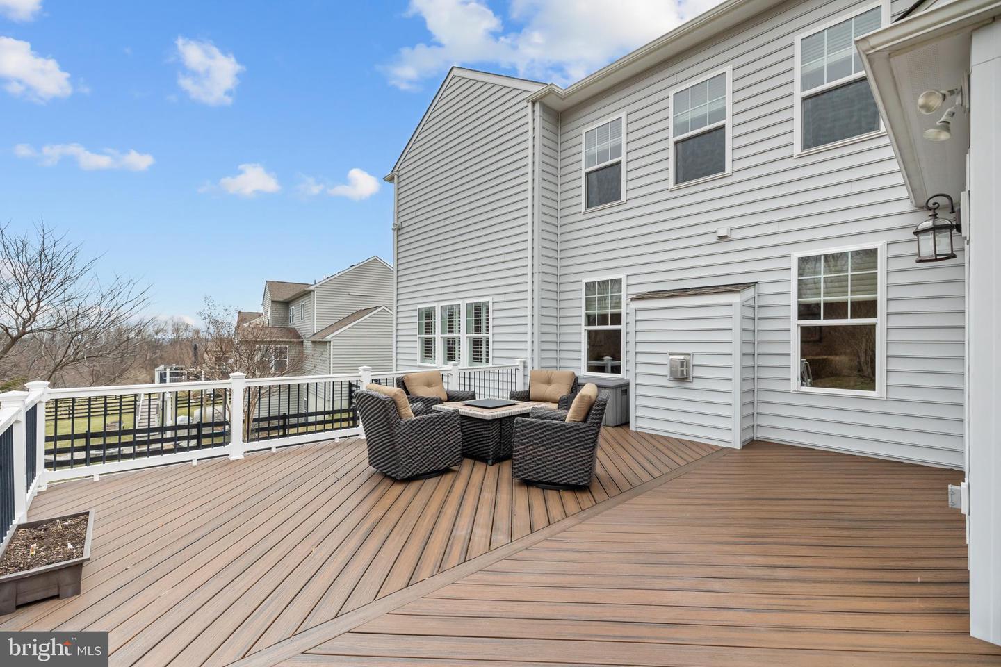 41712 WAKEHURST PL, LEESBURG, Virginia 20176, 6 Bedrooms Bedrooms, ,4 BathroomsBathrooms,Residential,For sale,41712 WAKEHURST PL,VALO2116794 MLS # VALO2116794