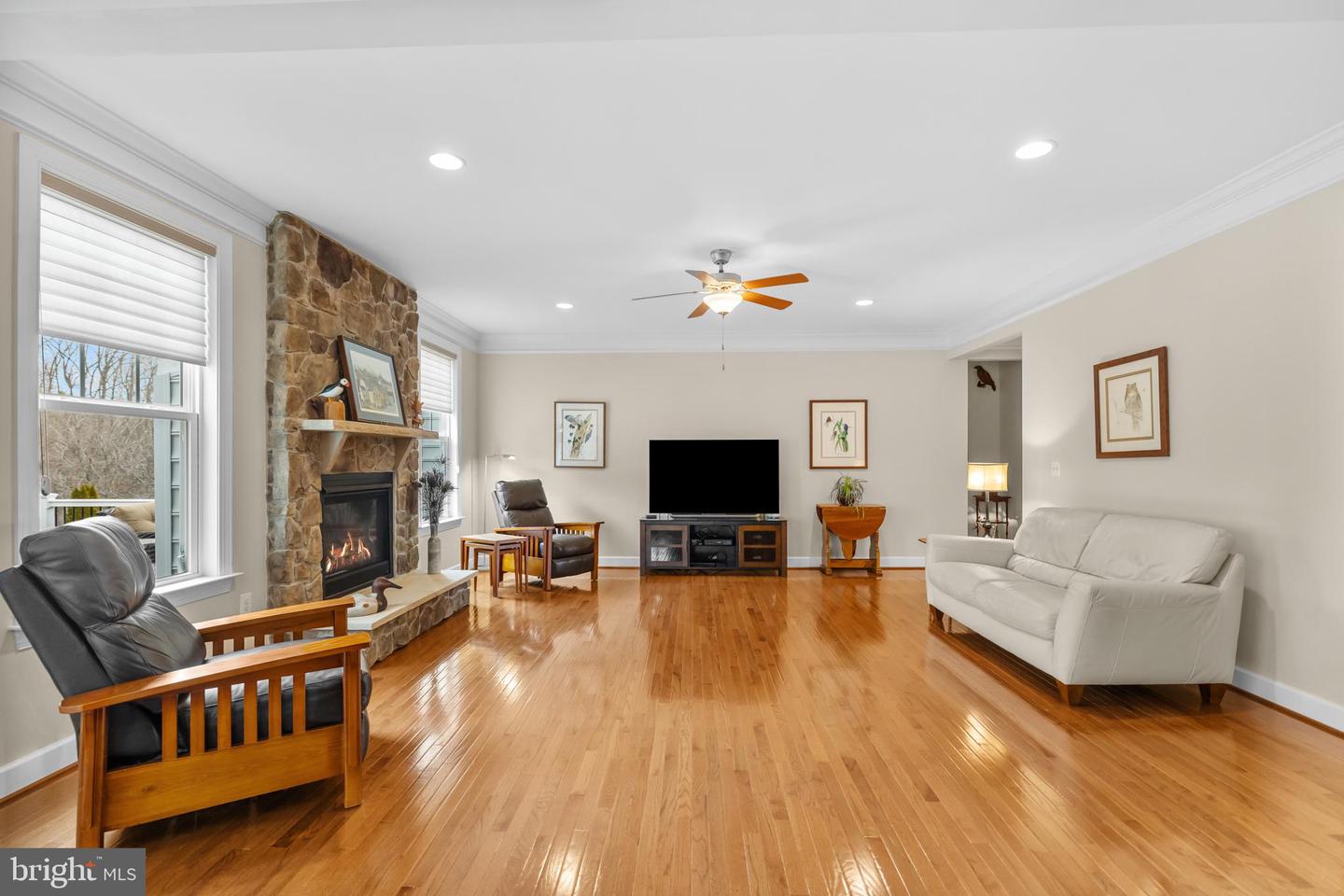 41712 WAKEHURST PL, LEESBURG, Virginia 20176, 6 Bedrooms Bedrooms, ,4 BathroomsBathrooms,Residential,For sale,41712 WAKEHURST PL,VALO2116794 MLS # VALO2116794