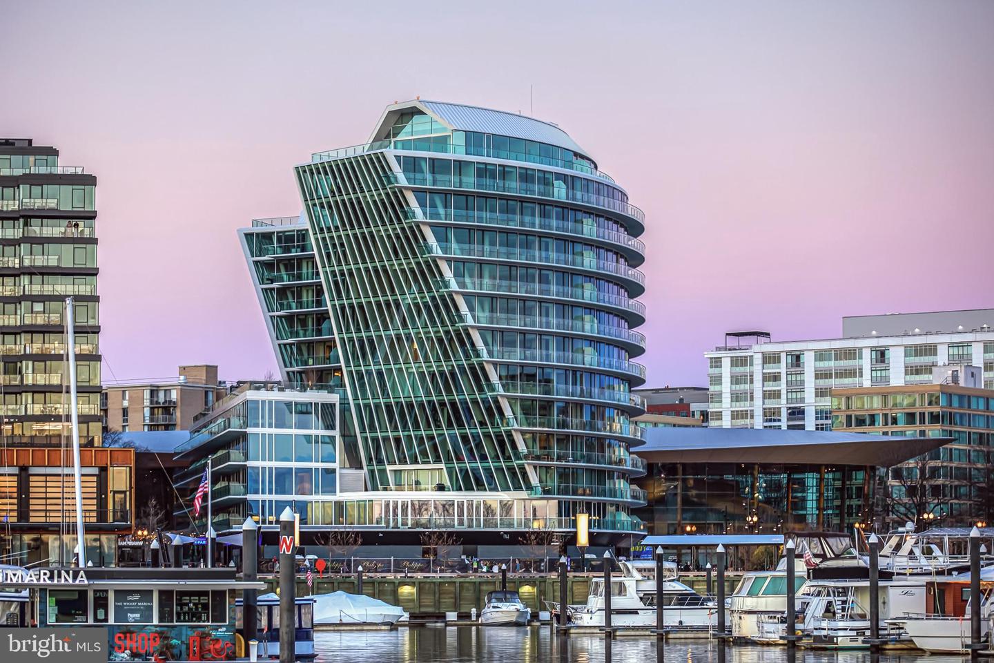 601 WHARF ST SW #412, WASHINGTON, District Of Columbia 20024, 1 Bedroom Bedrooms, 5 Rooms Rooms,2 BathroomsBathrooms,Residential,For sale,601 WHARF ST SW #412,DCDC2247950 MLS # DCDC2247950