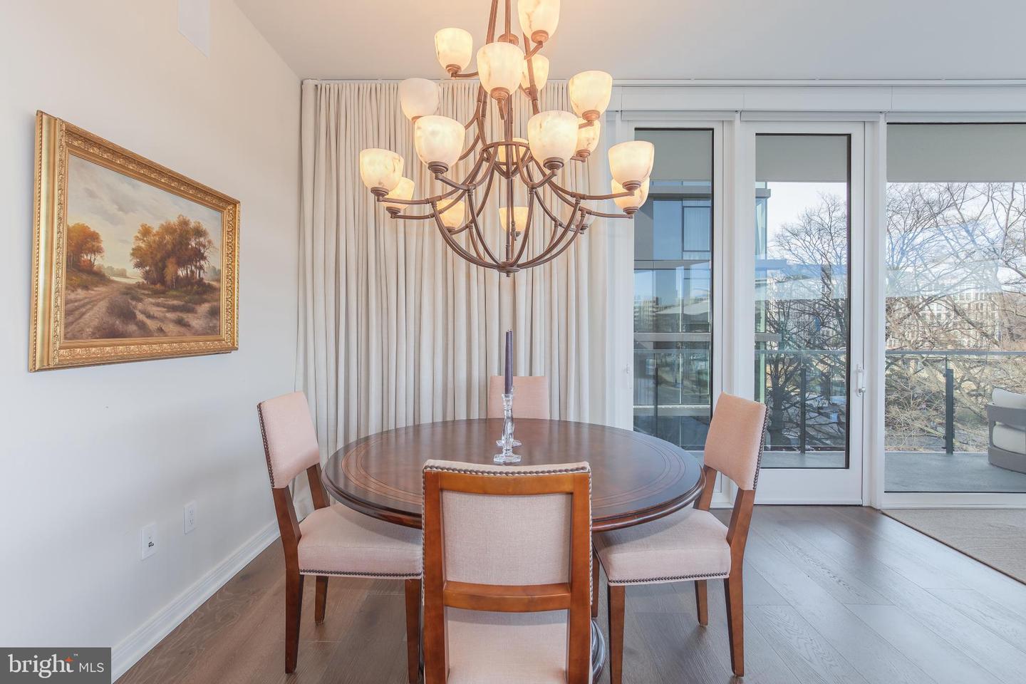 601 WHARF ST SW #412, WASHINGTON, District Of Columbia 20024, 1 Bedroom Bedrooms, 5 Rooms Rooms,2 BathroomsBathrooms,Residential,For sale,601 WHARF ST SW #412,DCDC2247950 MLS # DCDC2247950