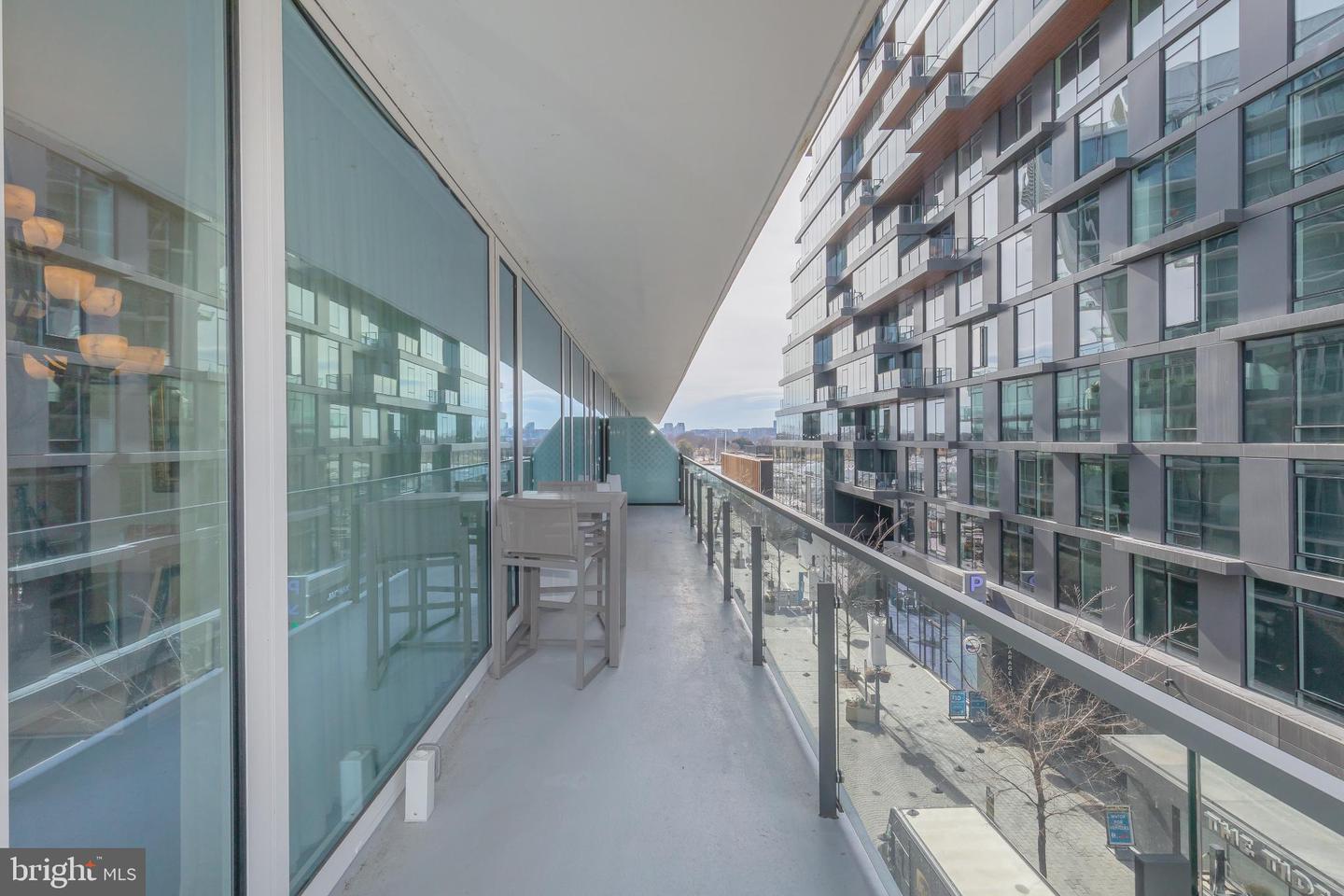 601 WHARF ST SW #412, WASHINGTON, District Of Columbia 20024, 1 Bedroom Bedrooms, 5 Rooms Rooms,2 BathroomsBathrooms,Residential,For sale,601 WHARF ST SW #412,DCDC2247950 MLS # DCDC2247950