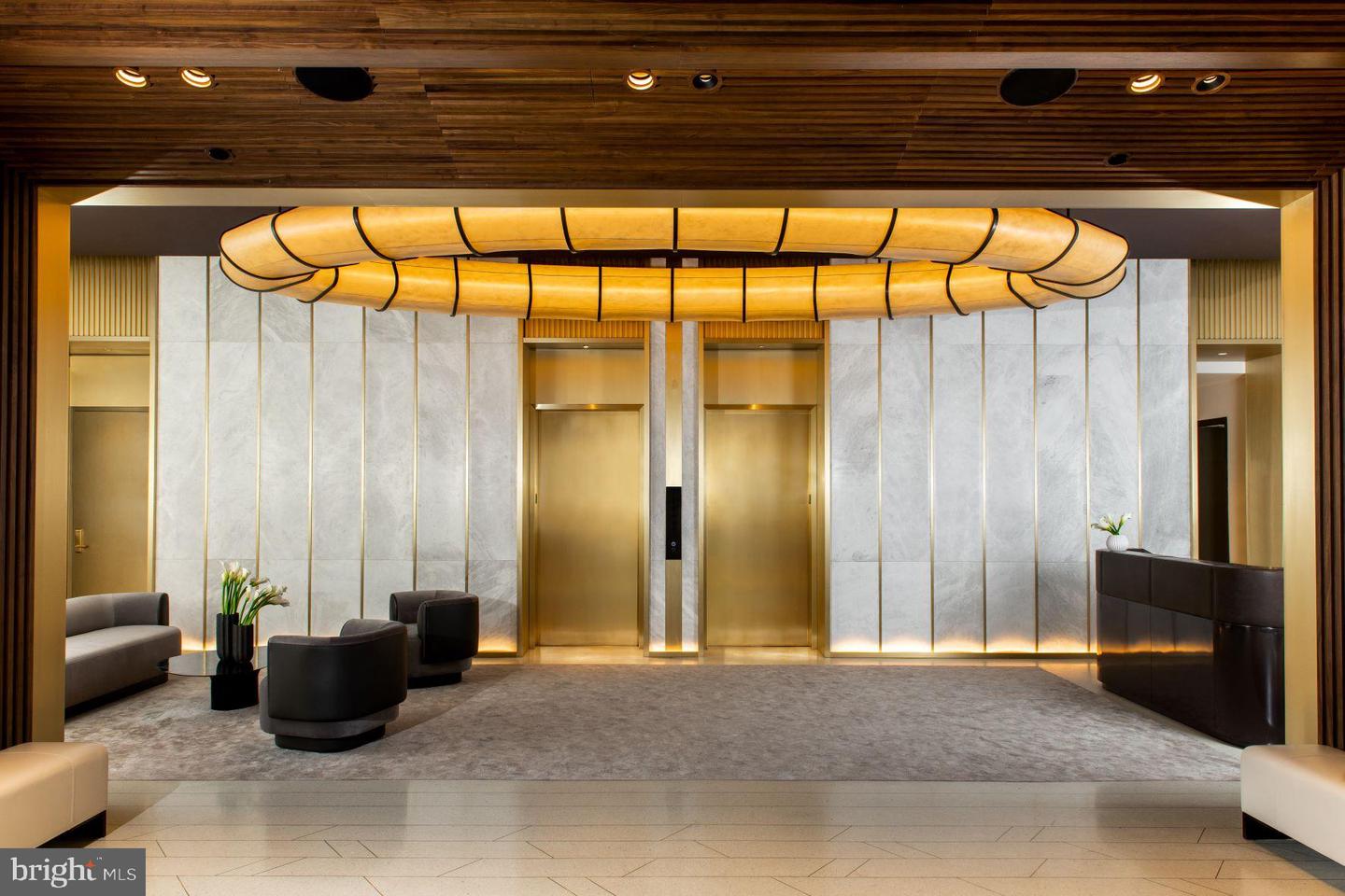 601 WHARF ST SW #412, WASHINGTON, District Of Columbia 20024, 1 Bedroom Bedrooms, 5 Rooms Rooms,2 BathroomsBathrooms,Residential,For sale,601 WHARF ST SW #412,DCDC2247950 MLS # DCDC2247950