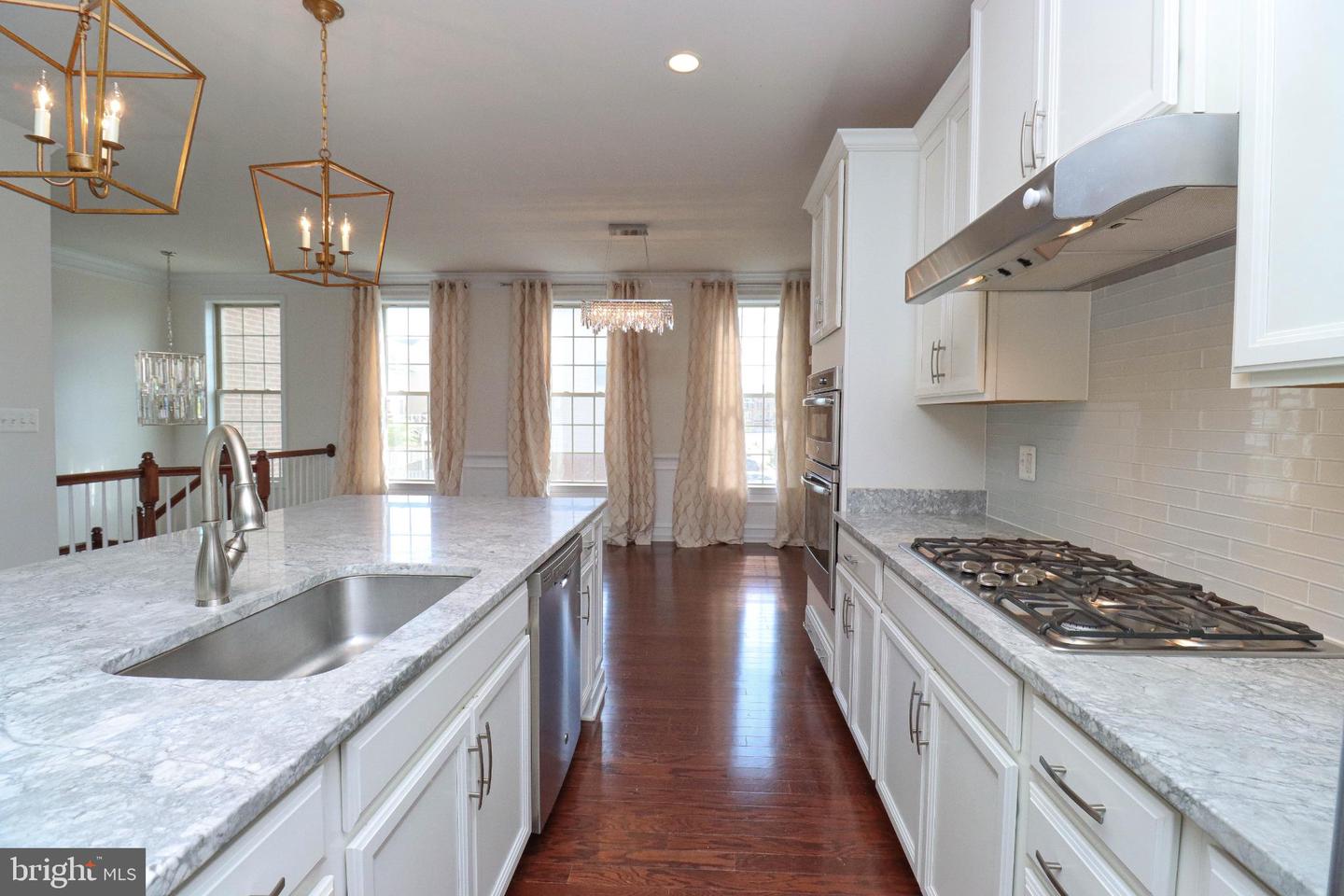 24972 GLASGOW HEIGHTS TER, CHANTILLY, Virginia 20152, 3 Bedrooms Bedrooms, 7 Rooms Rooms,2 BathroomsBathrooms,Residential,For sale,24972 GLASGOW HEIGHTS TER,VALO2116830 MLS # VALO2116830