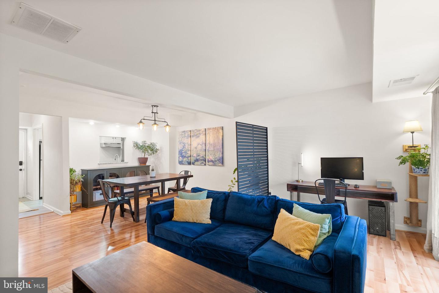 14366 AVOCADO CT #21B, CENTREVILLE, Virginia 20121, 2 Bedrooms Bedrooms, ,1 BathroomBathrooms,Residential,For sale,14366 AVOCADO CT #21B,VAFX2293022 MLS # VAFX2293022