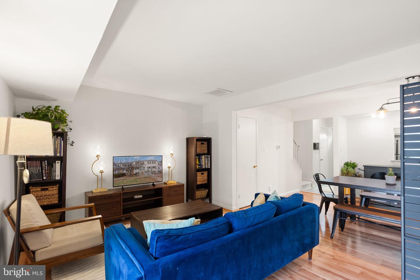 14366 AVOCADO CT #21B, CENTREVILLE, Virginia 20121, 2 Bedrooms Bedrooms, ,1 BathroomBathrooms,Residential,For sale,14366 AVOCADO CT #21B,VAFX2293022 MLS # VAFX2293022