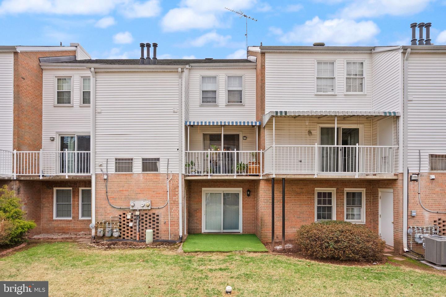 14366 AVOCADO CT #21B, CENTREVILLE, Virginia 20121, 2 Bedrooms Bedrooms, ,1 BathroomBathrooms,Residential,For sale,14366 AVOCADO CT #21B,VAFX2293022 MLS # VAFX2293022