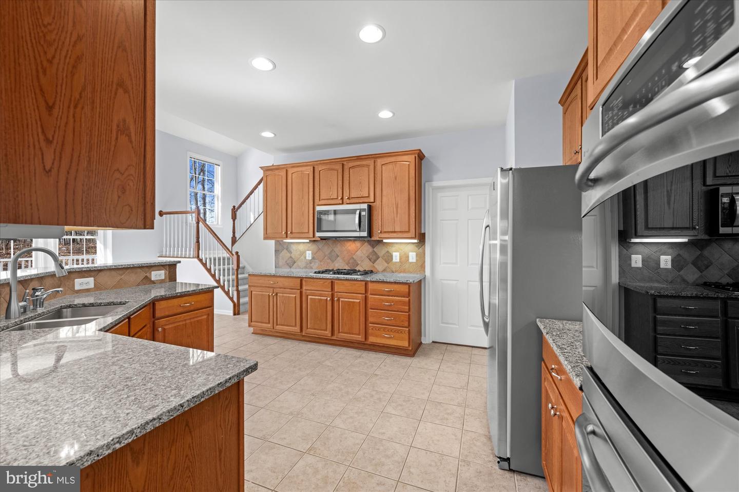 20089 BOXWOOD PL, ASHBURN, Virginia 20147, 4 Bedrooms Bedrooms, ,3 BathroomsBathrooms,Residential,For sale,20089 BOXWOOD PL,VALO2116870 MLS # VALO2116870