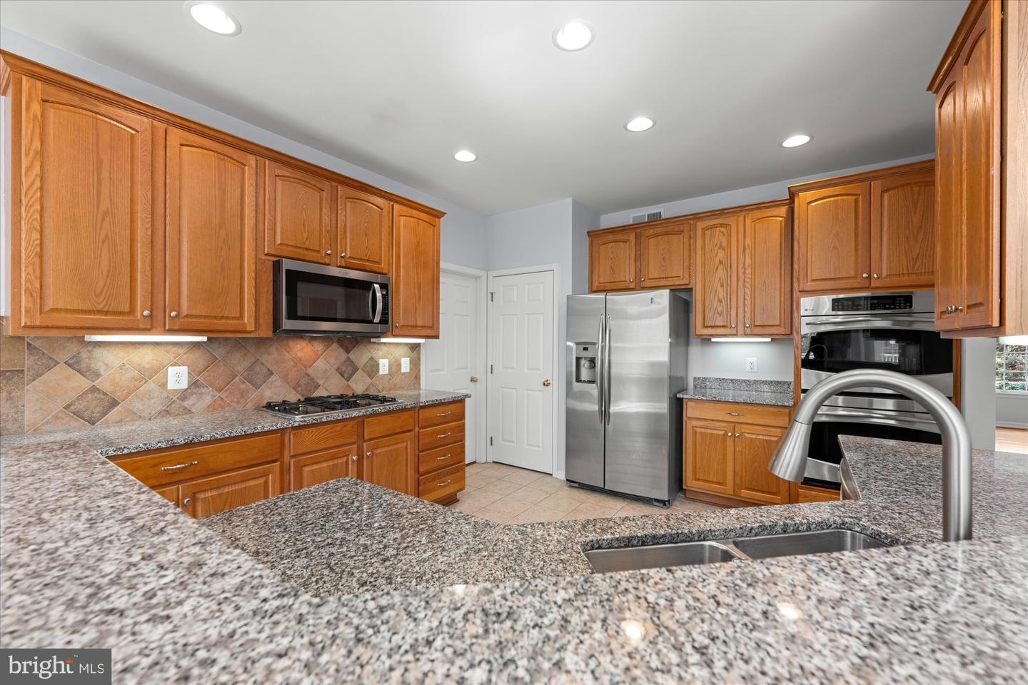 20089 BOXWOOD PL, ASHBURN, Virginia 20147, 4 Bedrooms Bedrooms, ,3 BathroomsBathrooms,Residential,For sale,20089 BOXWOOD PL,VALO2116870 MLS # VALO2116870