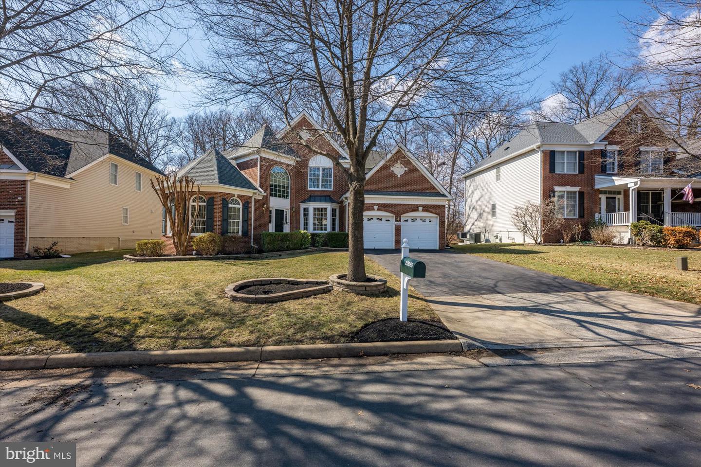 20089 BOXWOOD PL, ASHBURN, Virginia 20147, 4 Bedrooms Bedrooms, ,3 BathroomsBathrooms,Residential,For sale,20089 BOXWOOD PL,VALO2116870 MLS # VALO2116870