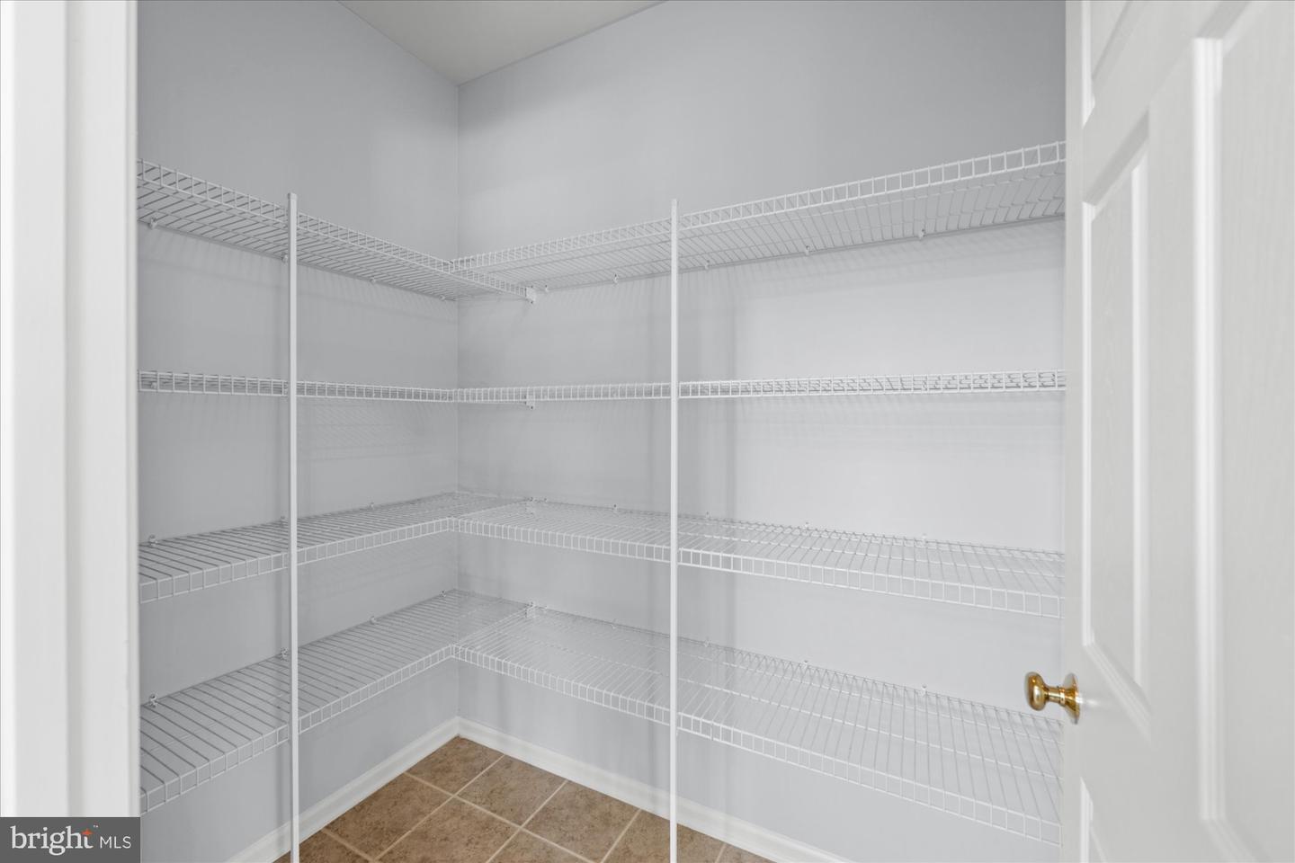 20089 BOXWOOD PL, ASHBURN, Virginia 20147, 4 Bedrooms Bedrooms, ,3 BathroomsBathrooms,Residential,For sale,20089 BOXWOOD PL,VALO2116870 MLS # VALO2116870