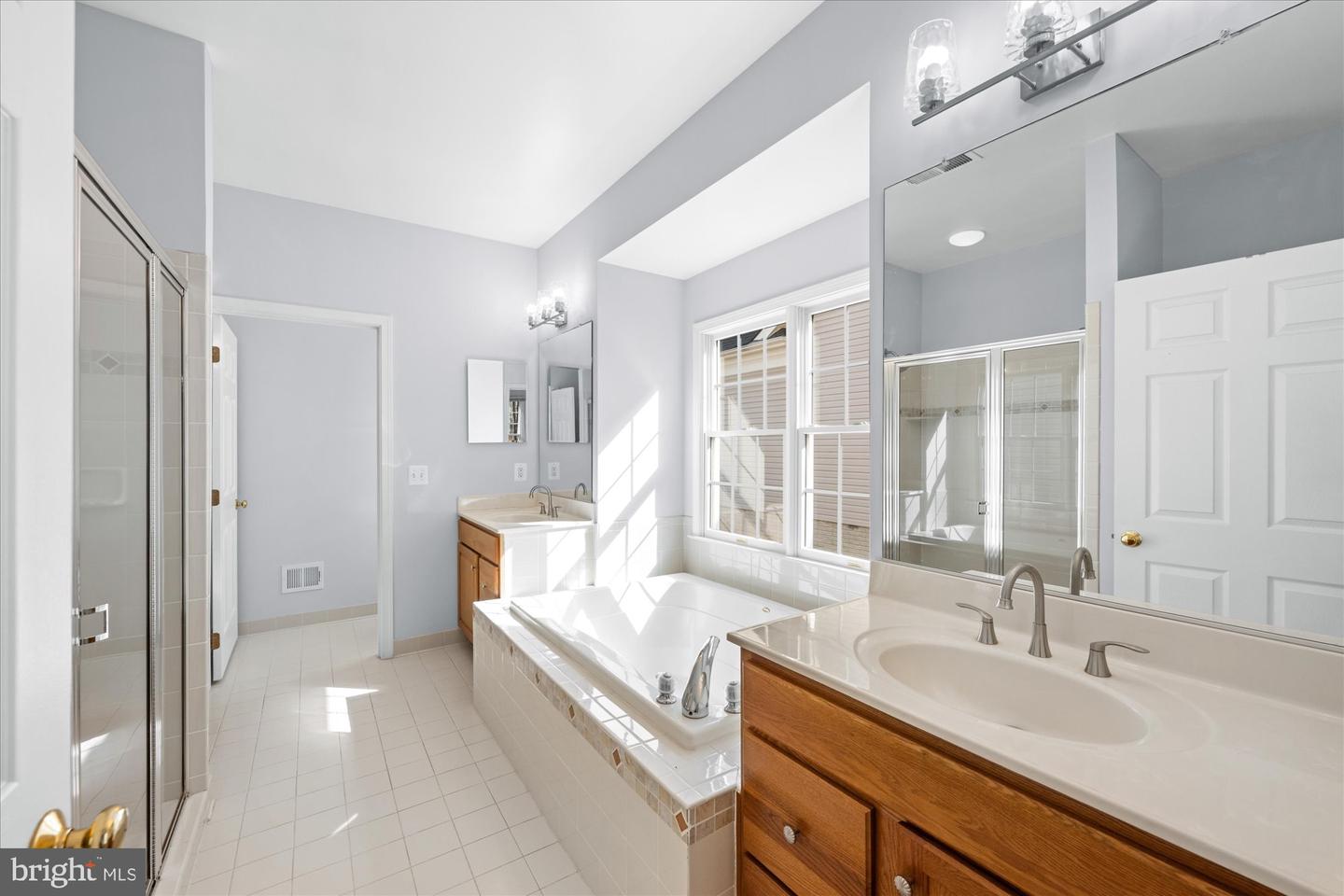 20089 BOXWOOD PL, ASHBURN, Virginia 20147, 4 Bedrooms Bedrooms, ,3 BathroomsBathrooms,Residential,For sale,20089 BOXWOOD PL,VALO2116870 MLS # VALO2116870